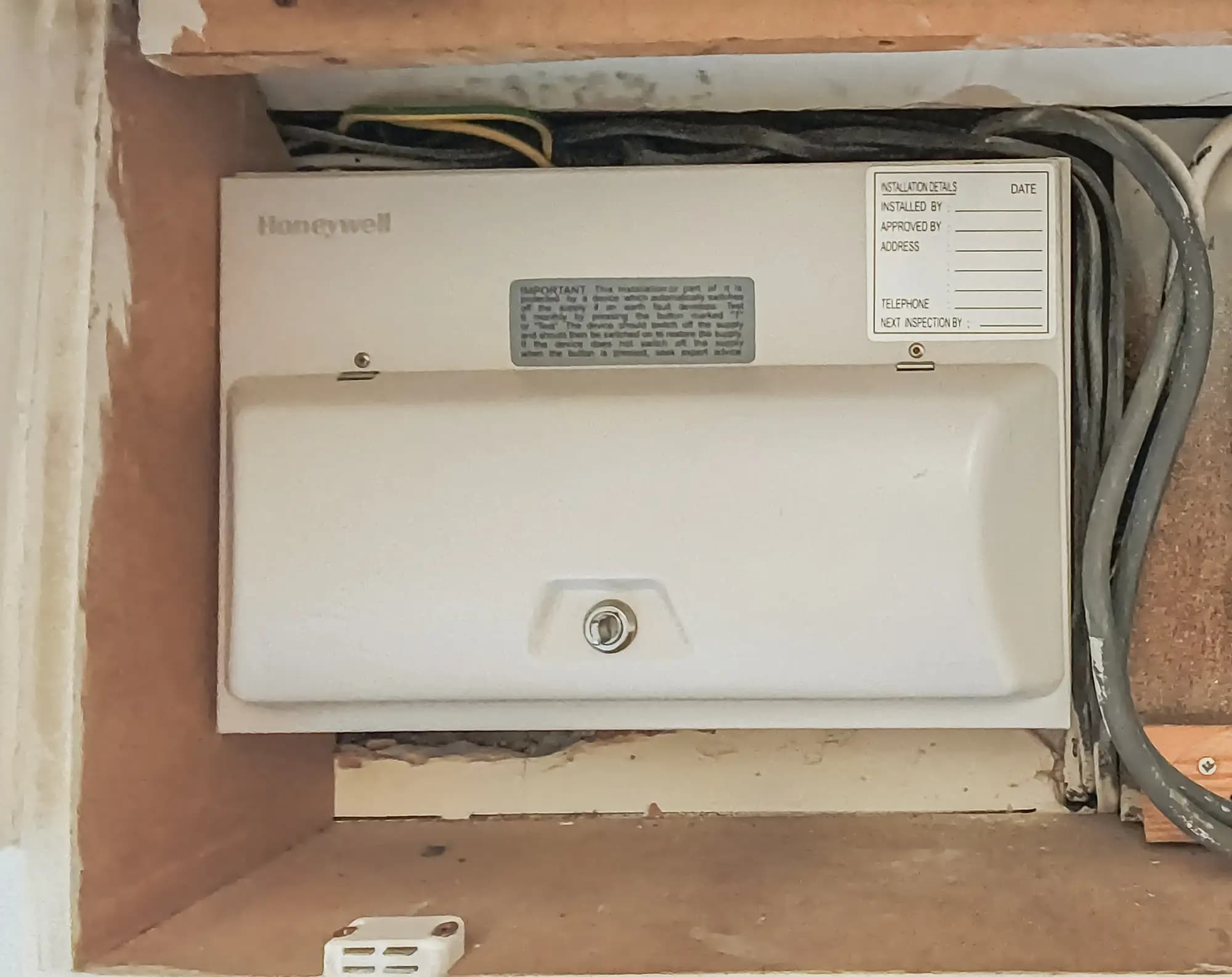 property photo 15 of 17