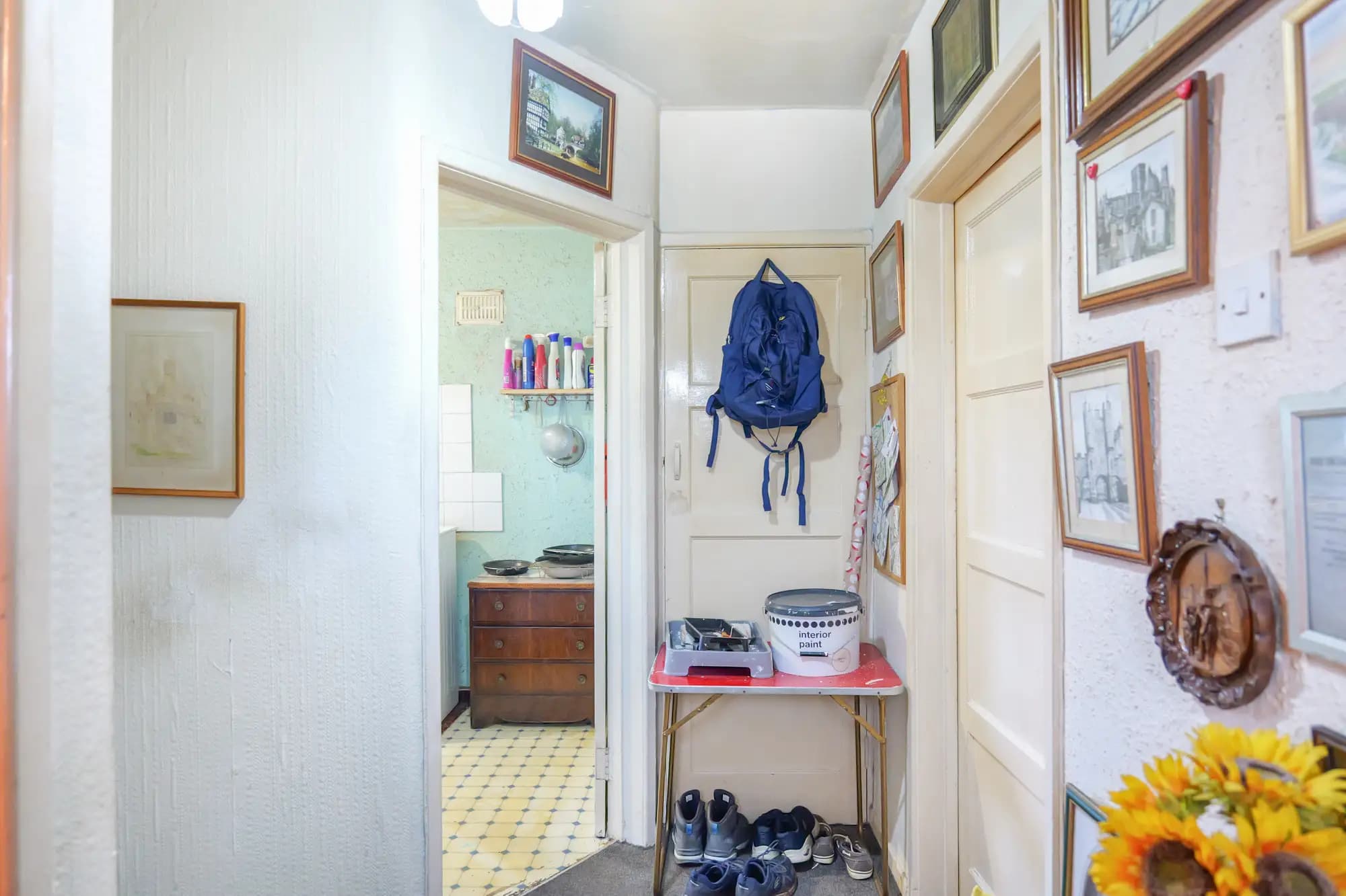 property photo 6 of 20