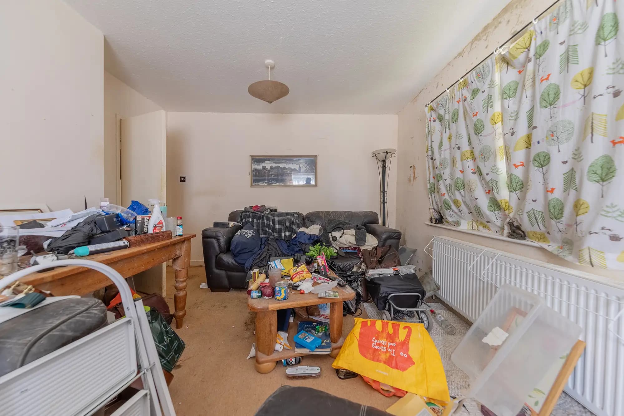 property photo 4 of 17