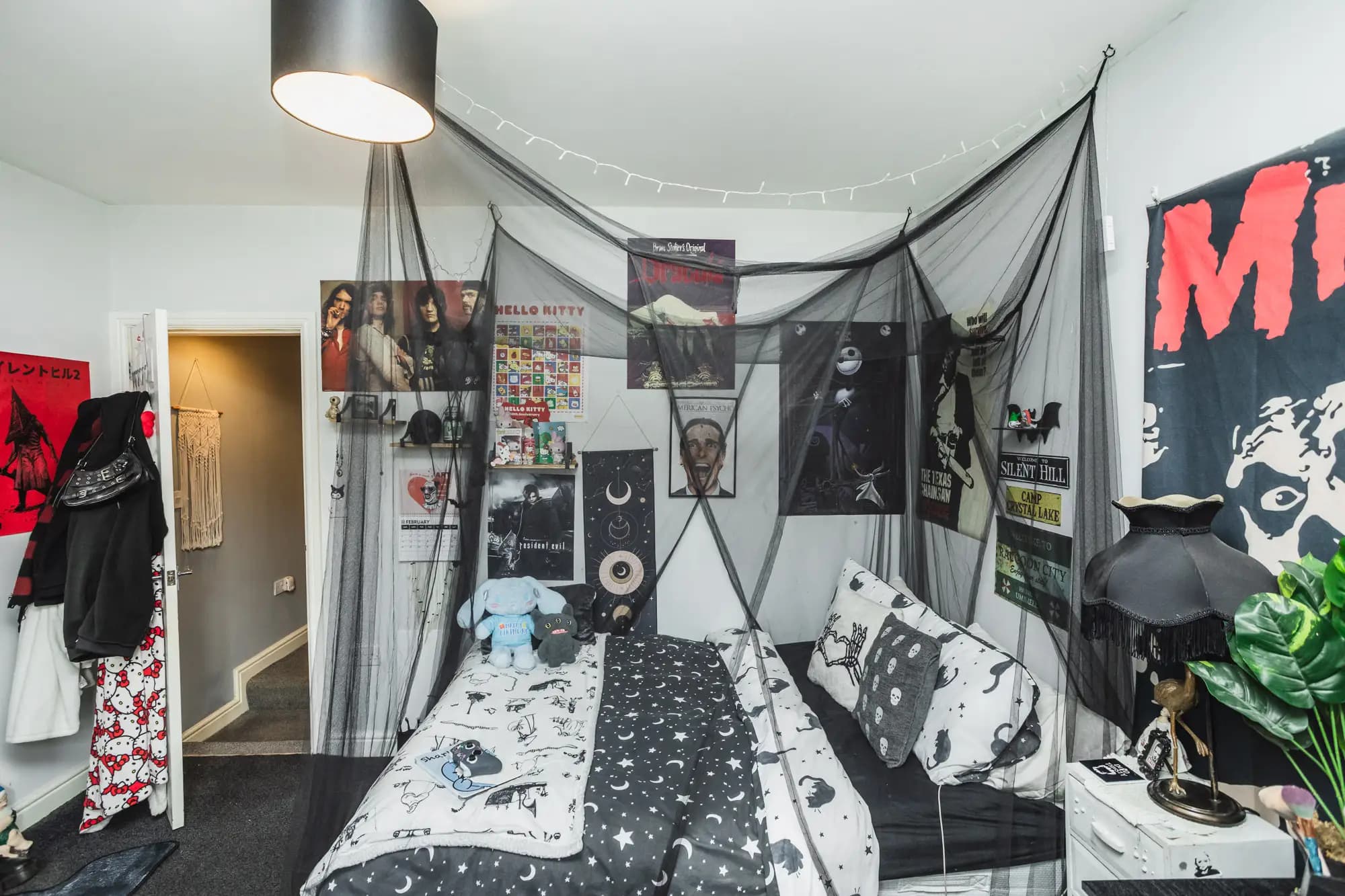 property photo 22 of 33