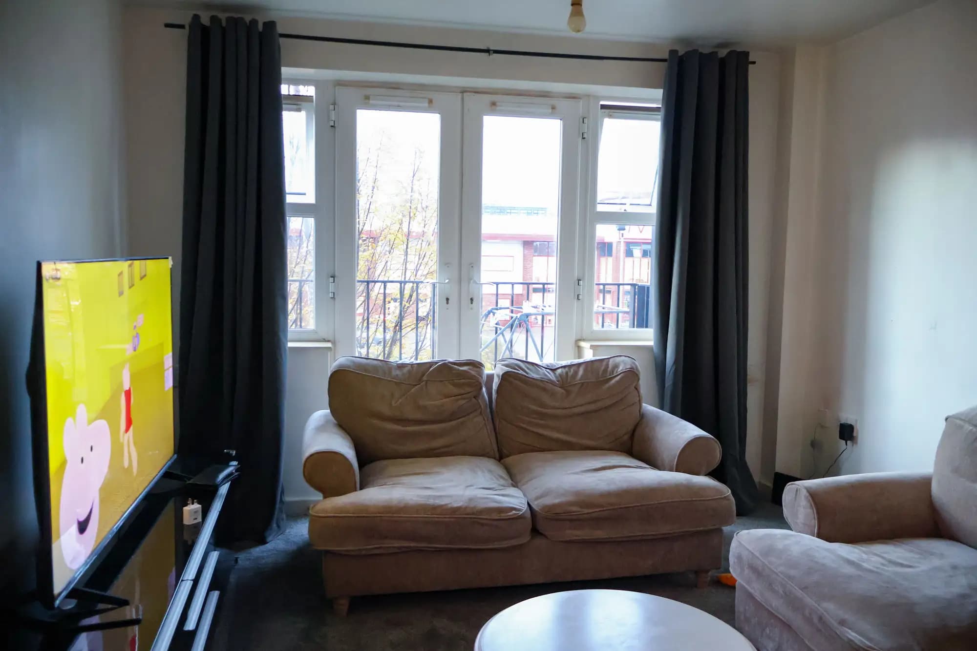 property photo 3 of 22