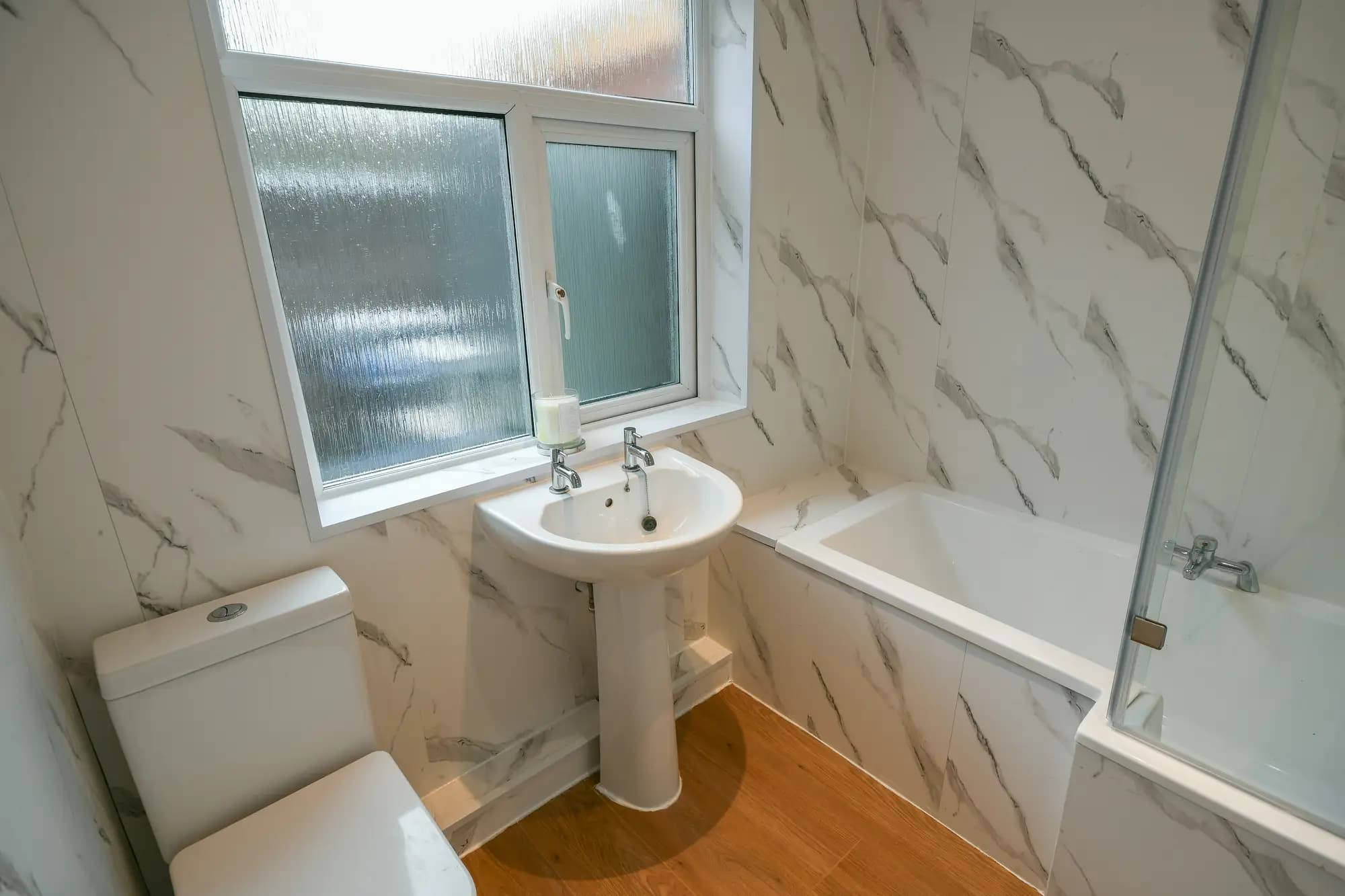 property photo 5 of 13