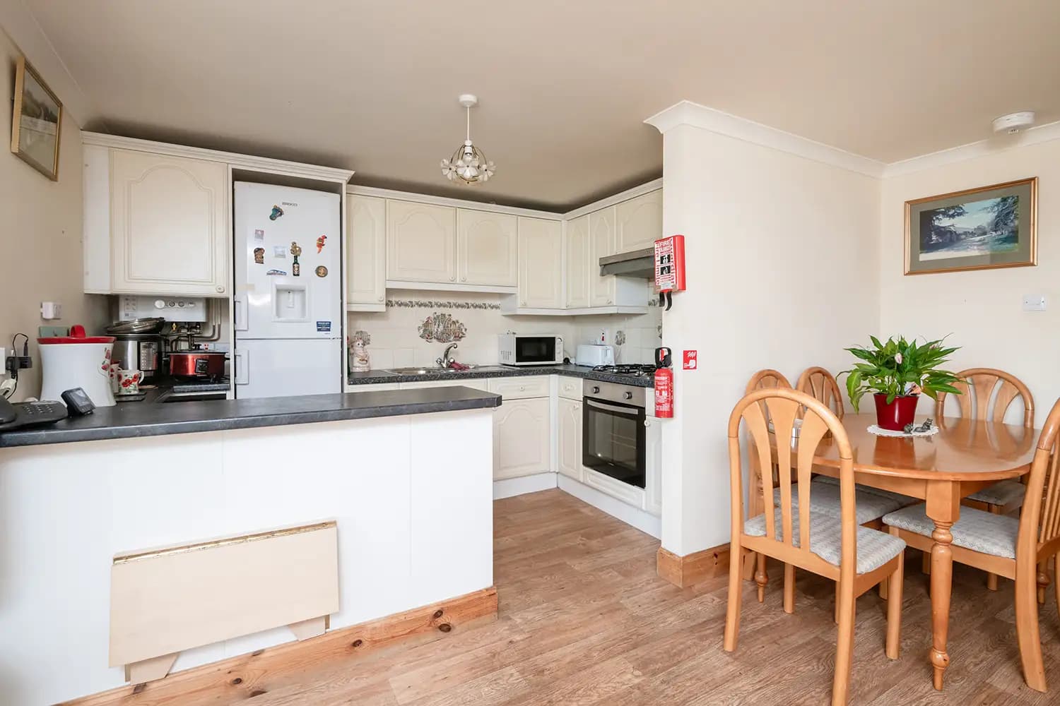 property photo 8 of 30