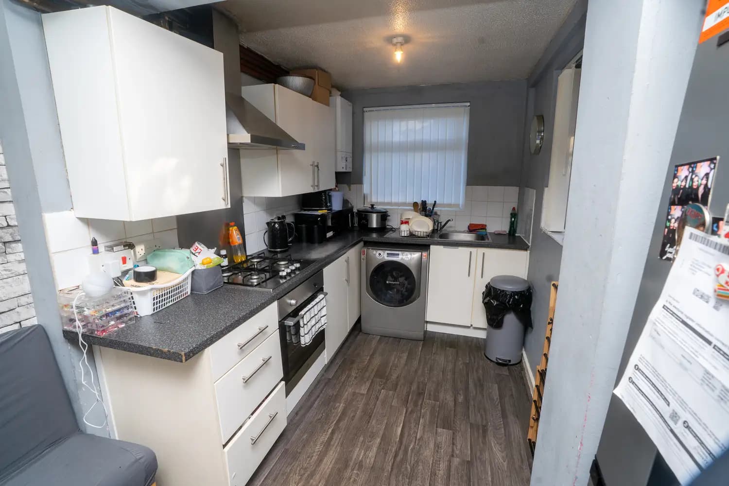 property photo 5 of 25