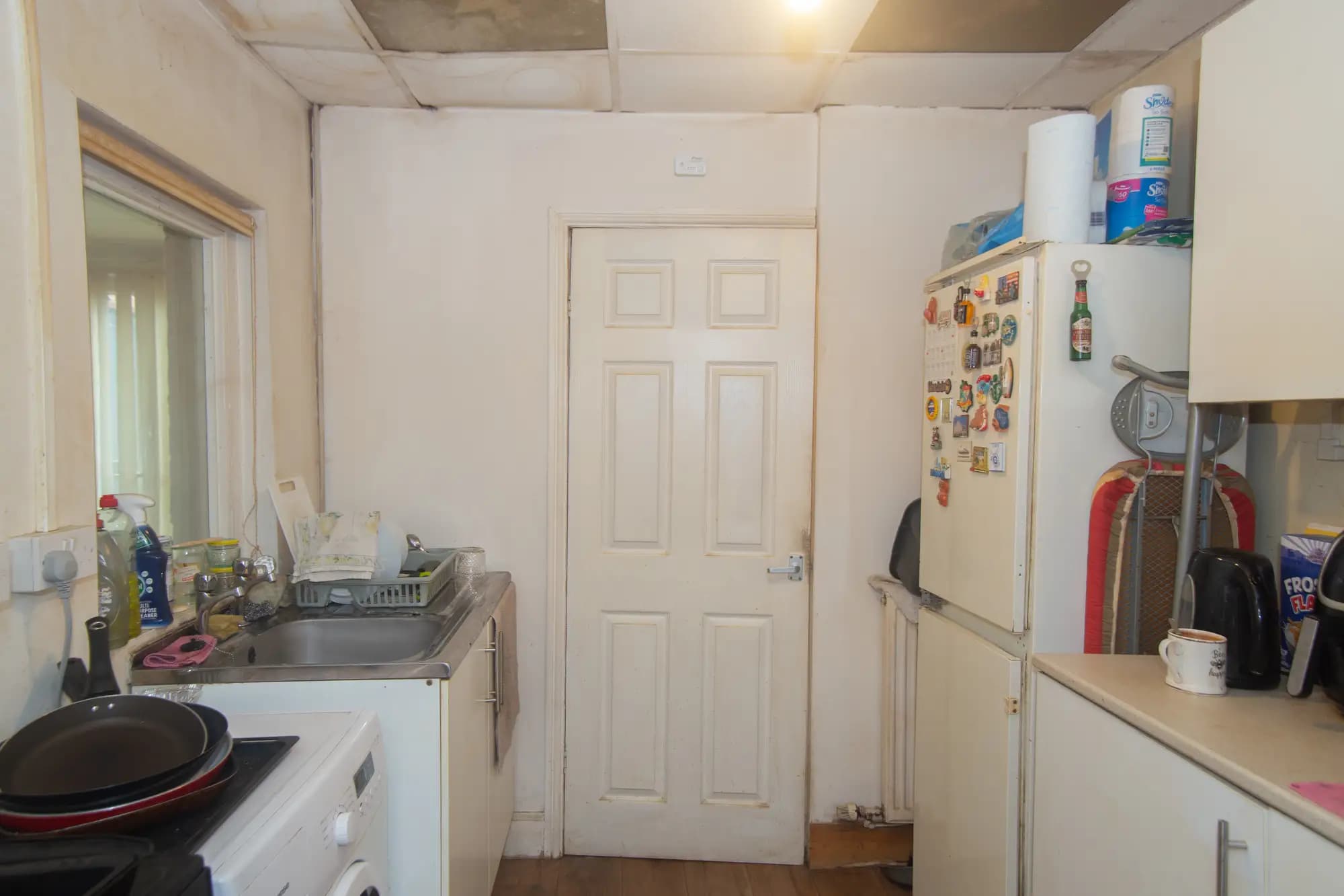 property photo 5 of 12