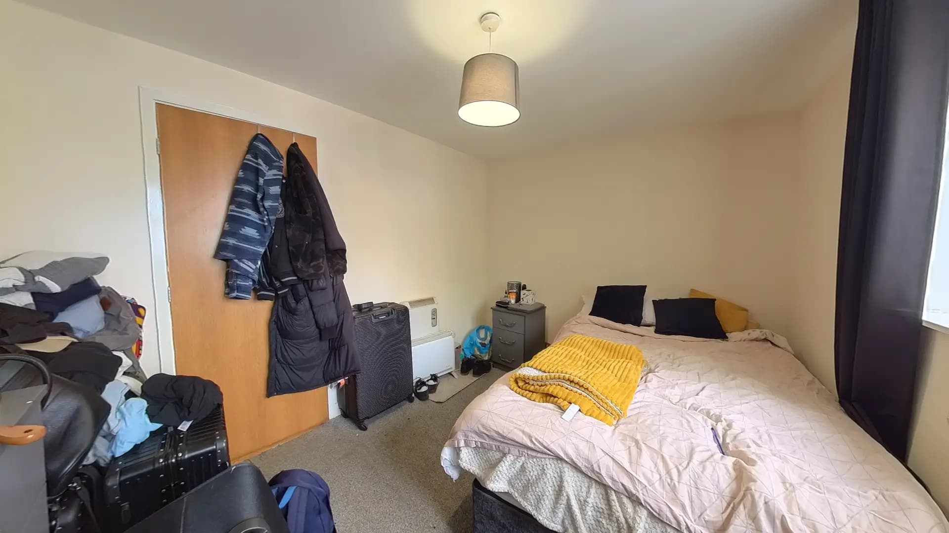 property photo 11 of 24