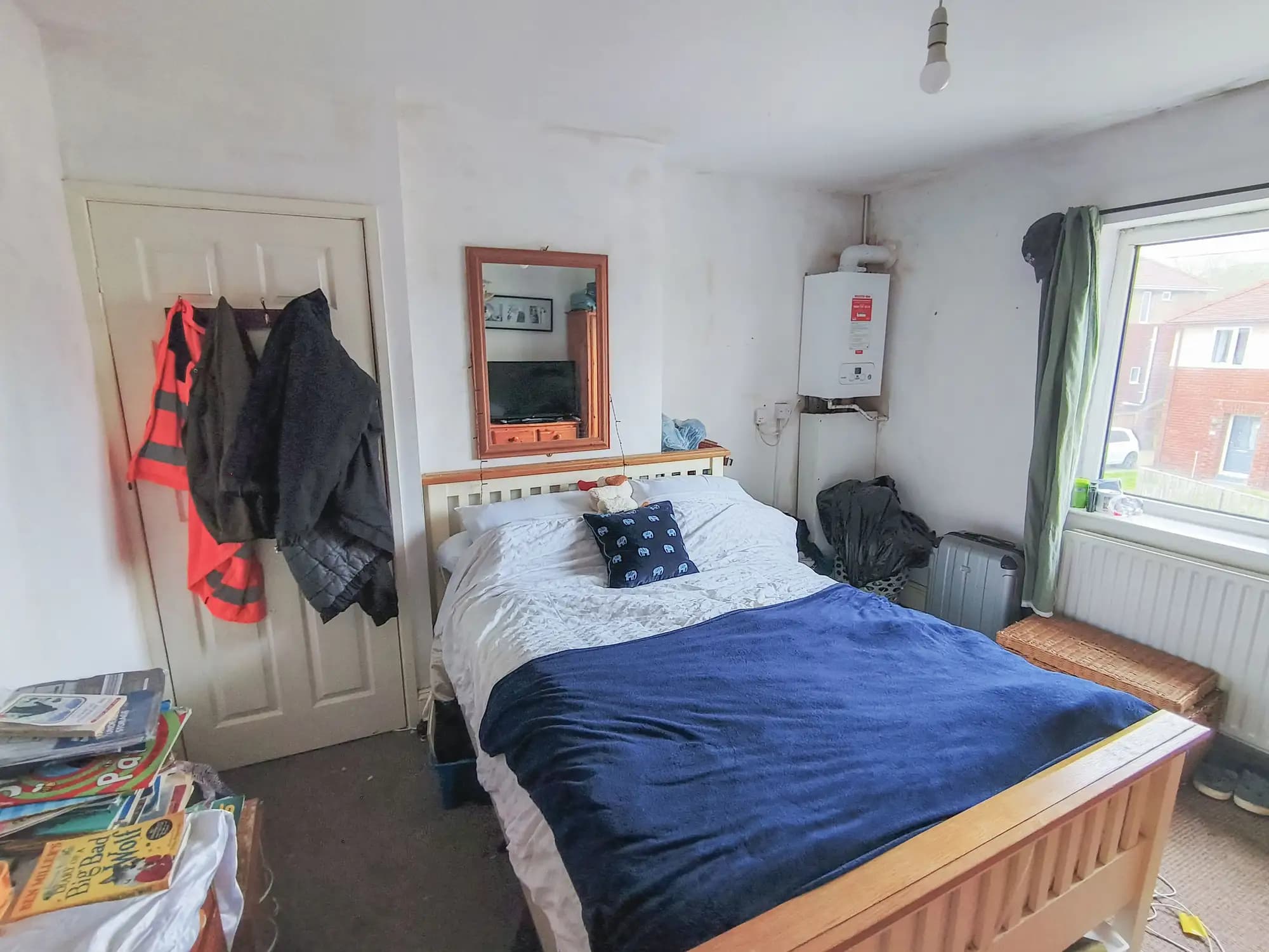 property photo 9 of 16