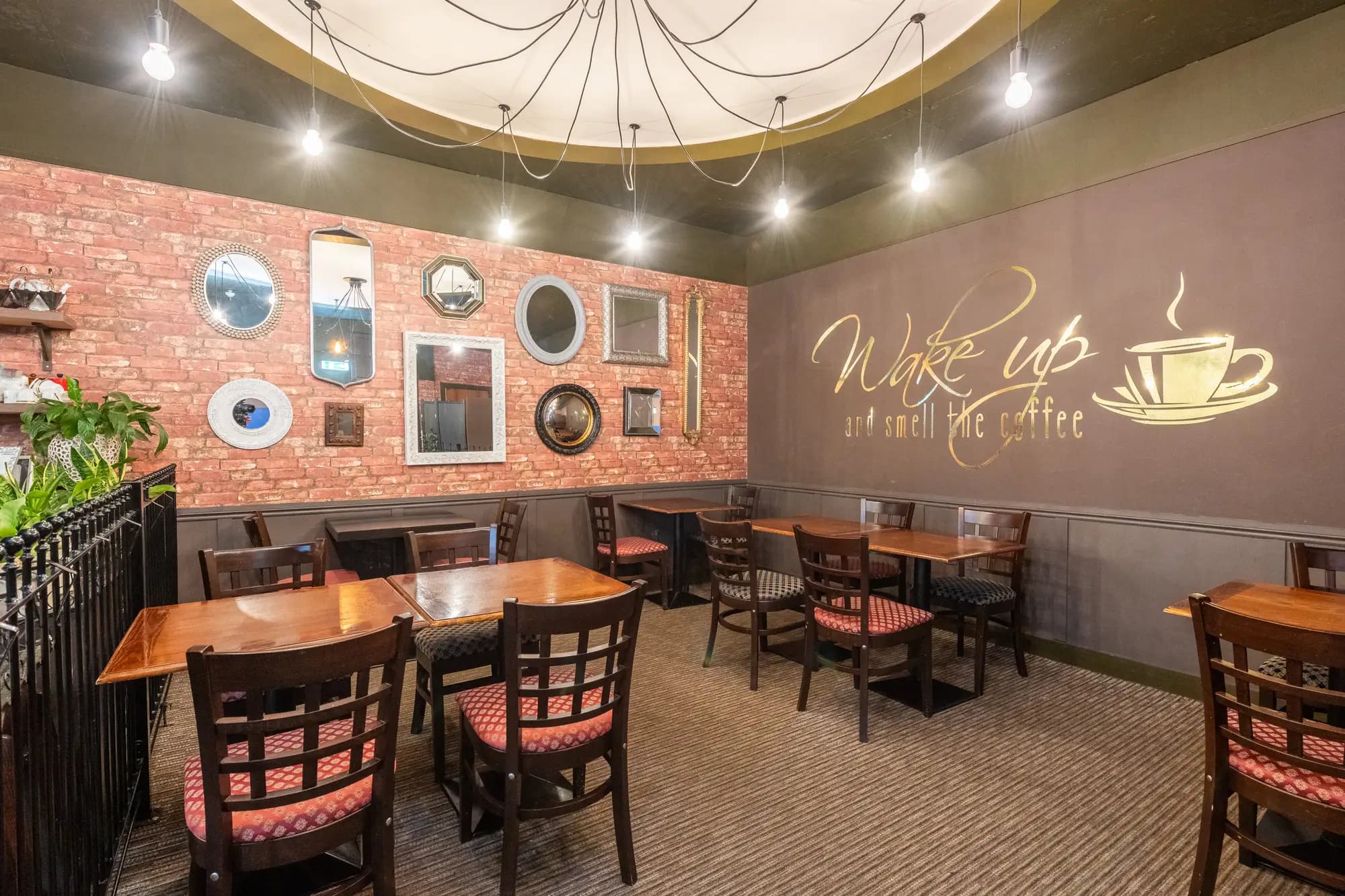 property photo 12 of 40