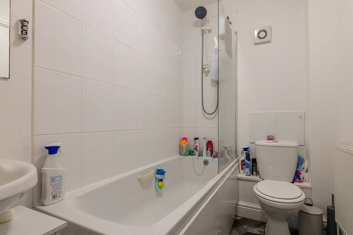 property photo 16 of 30