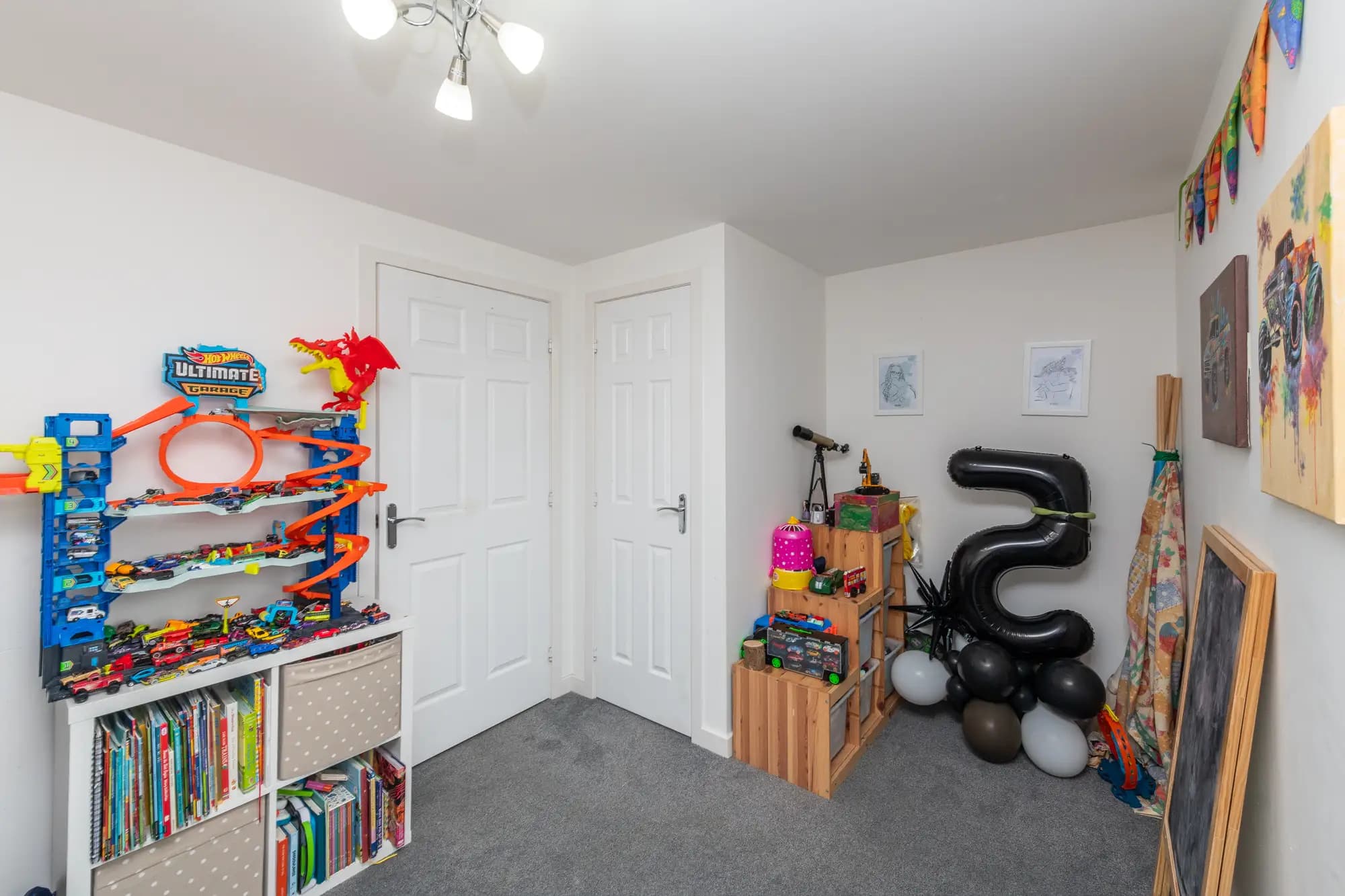 property photo 25 of 37