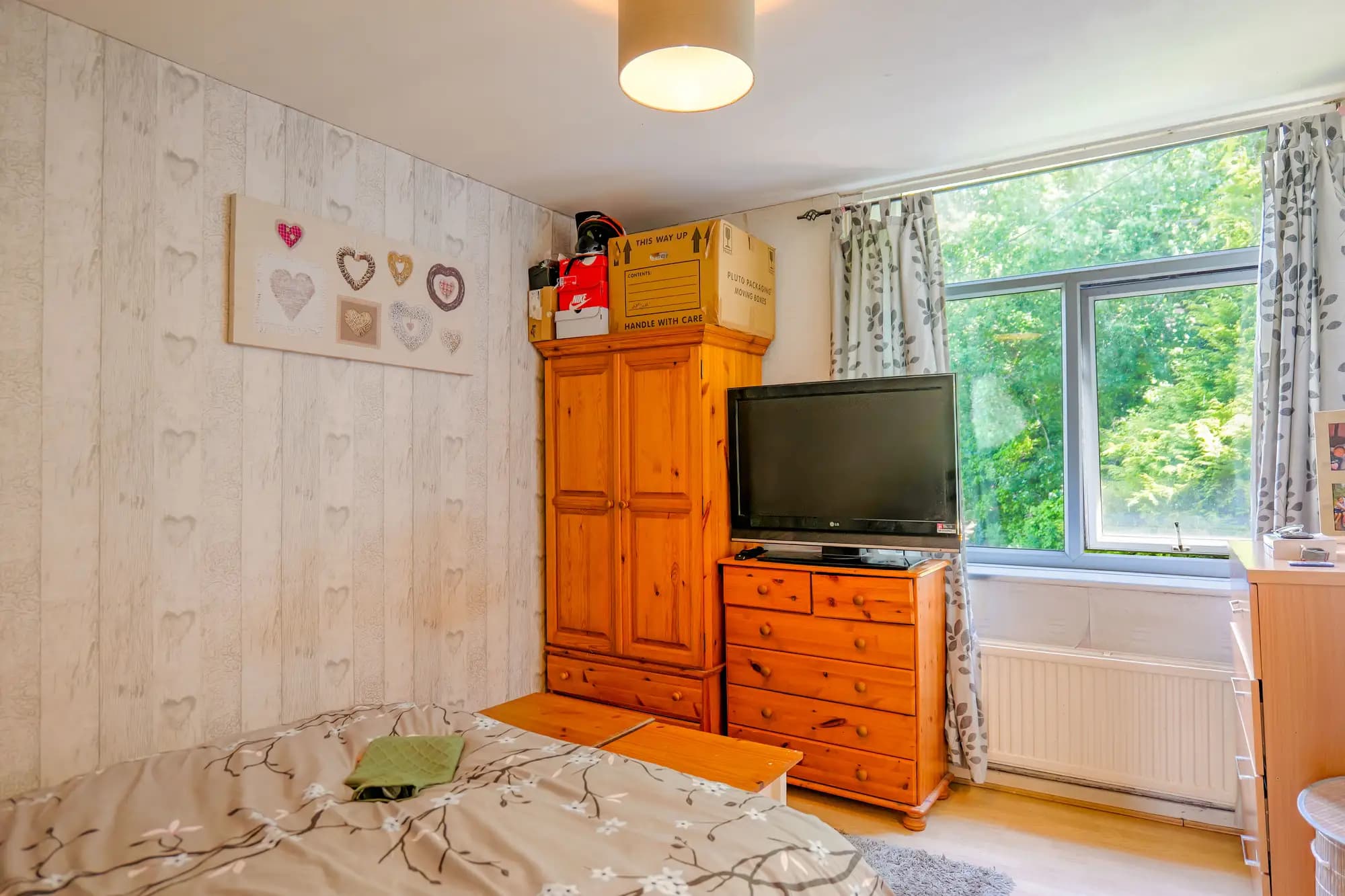 property photo 15 of 20