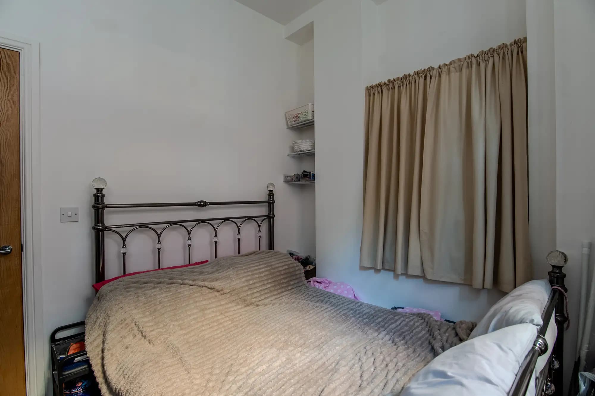 property photo 11 of 20