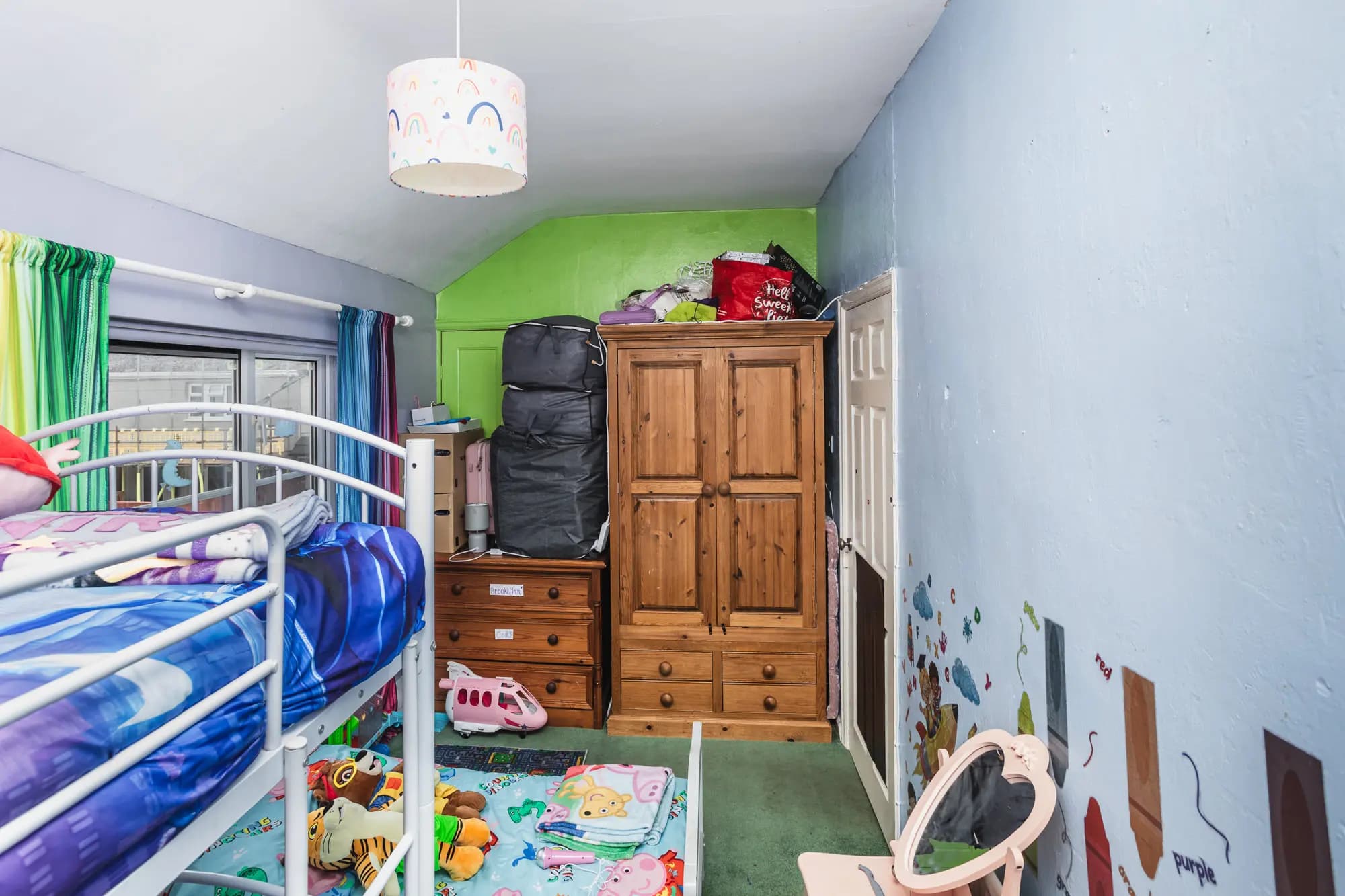 property photo 18 of 22