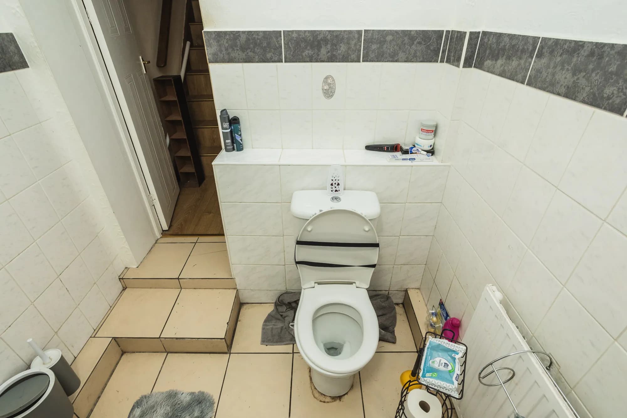 property photo 11 of 23
