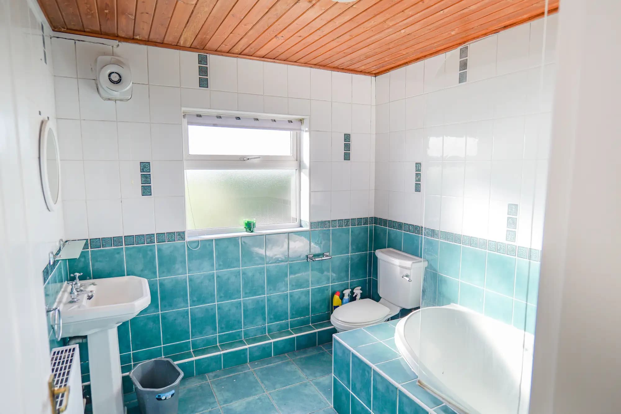 property photo 7 of 23