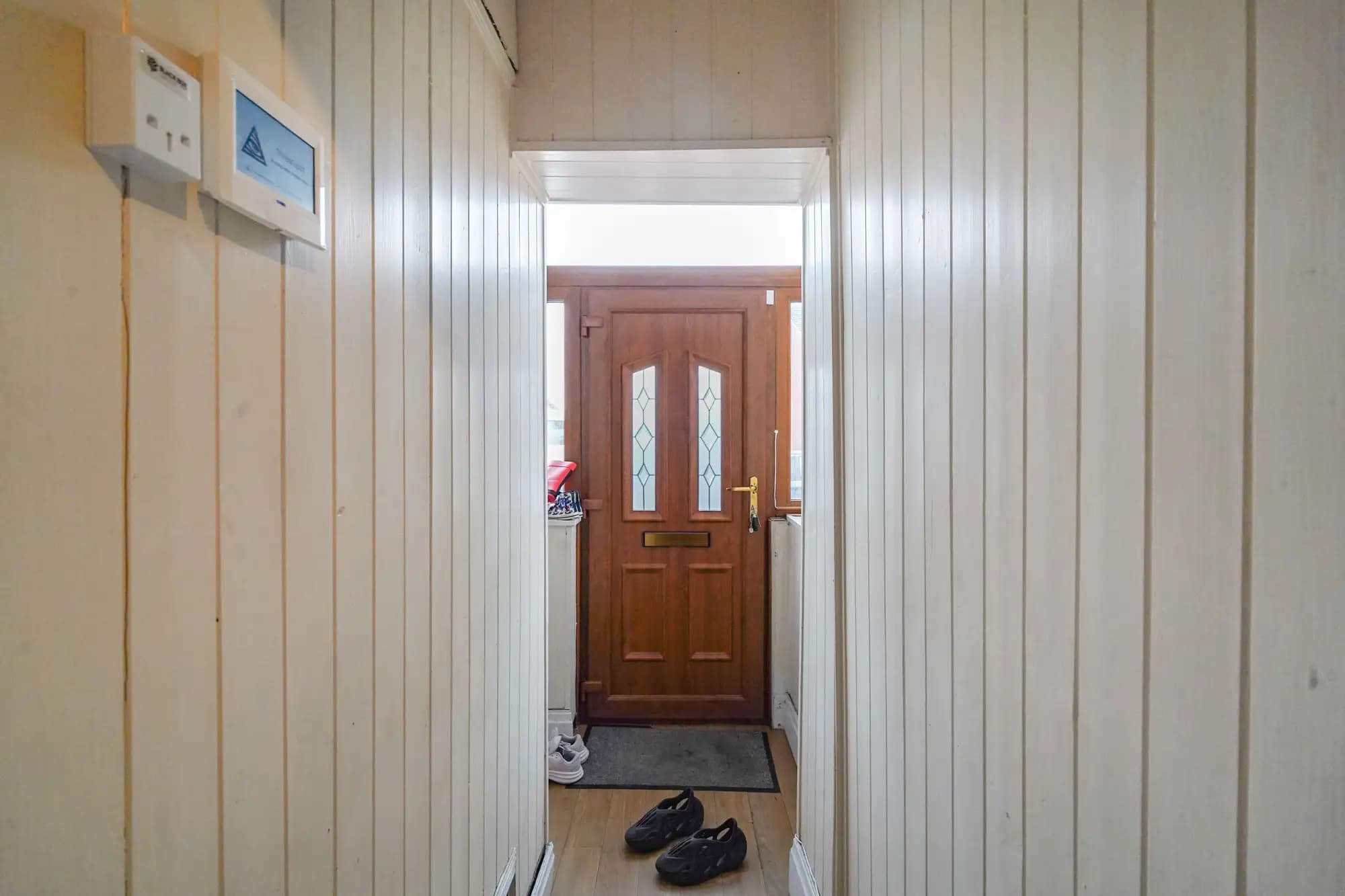property photo 21 of 33