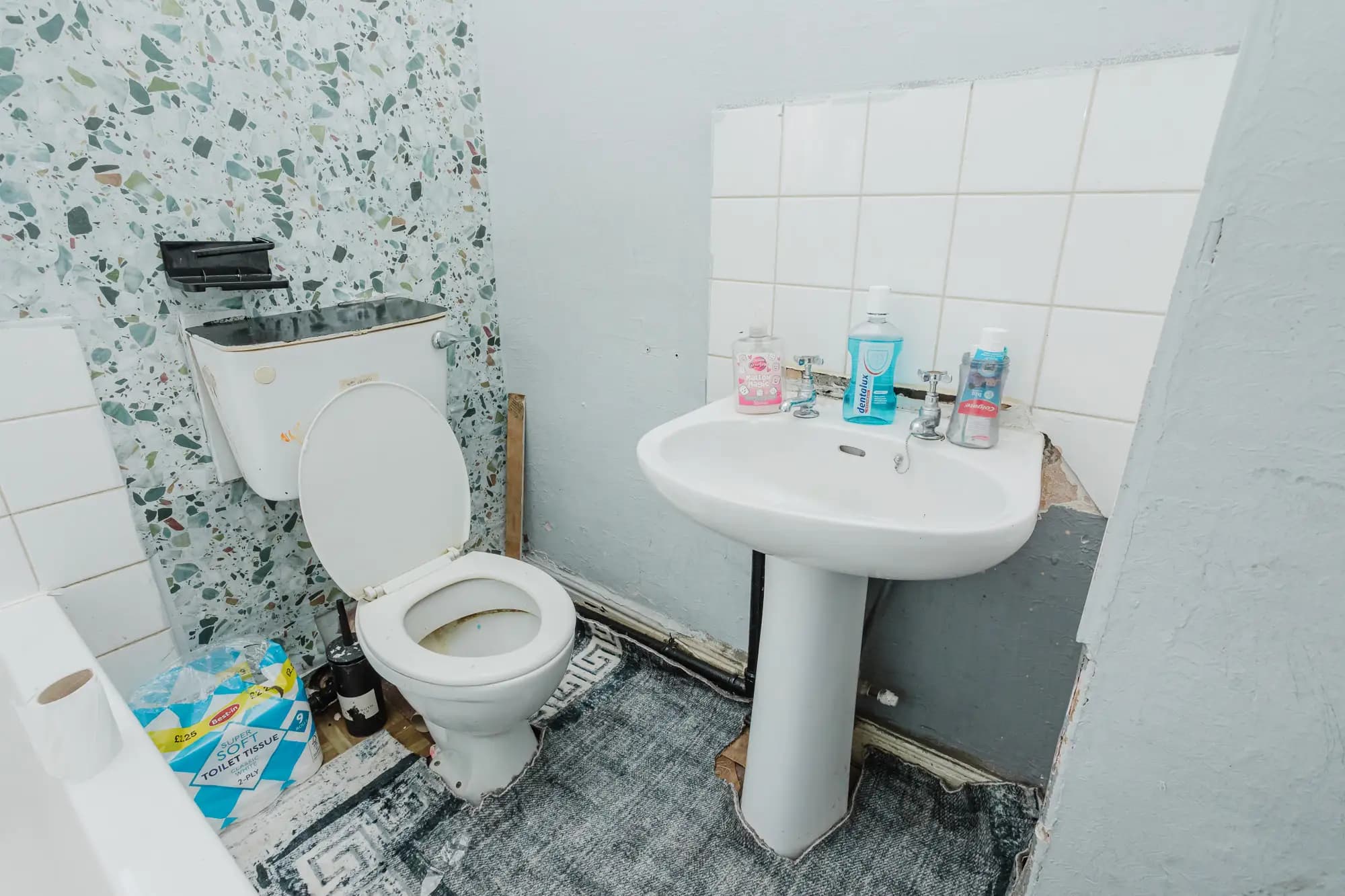 property photo 11 of 20