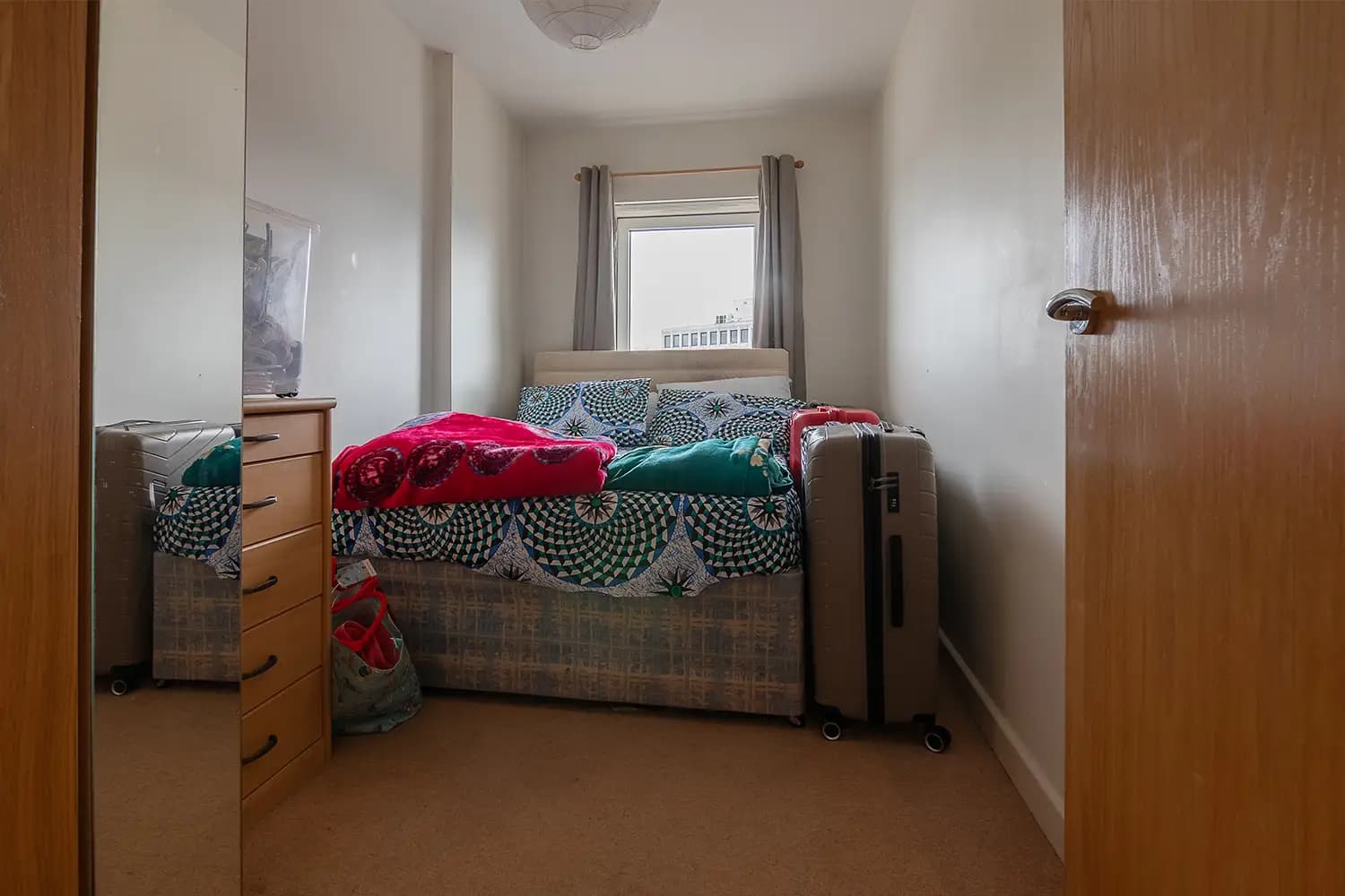 property photo 20 of 37