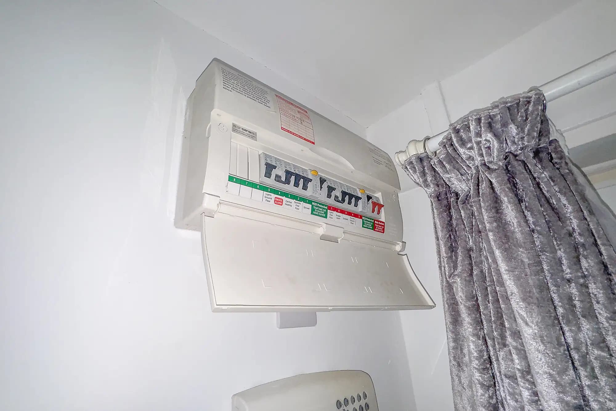 property photo 17 of 19