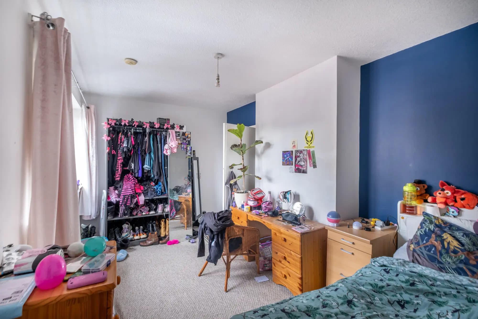 property photo 12 of 18