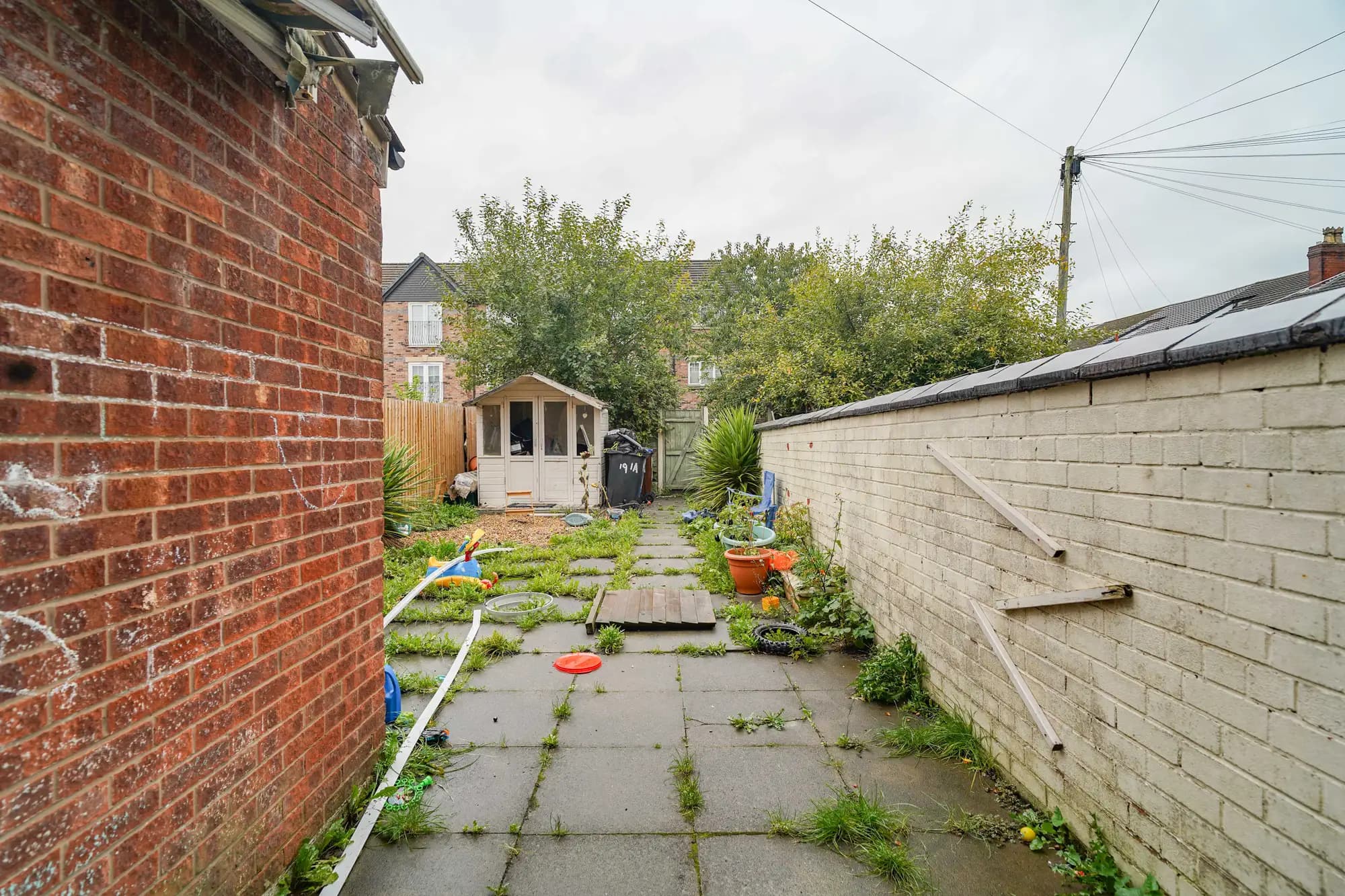 property photo 27 of 33