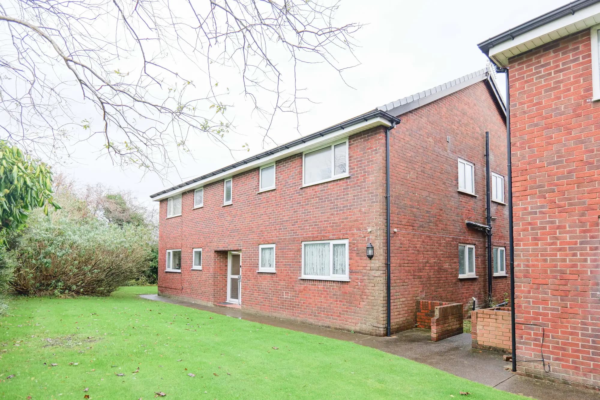 property photo 18 of 20