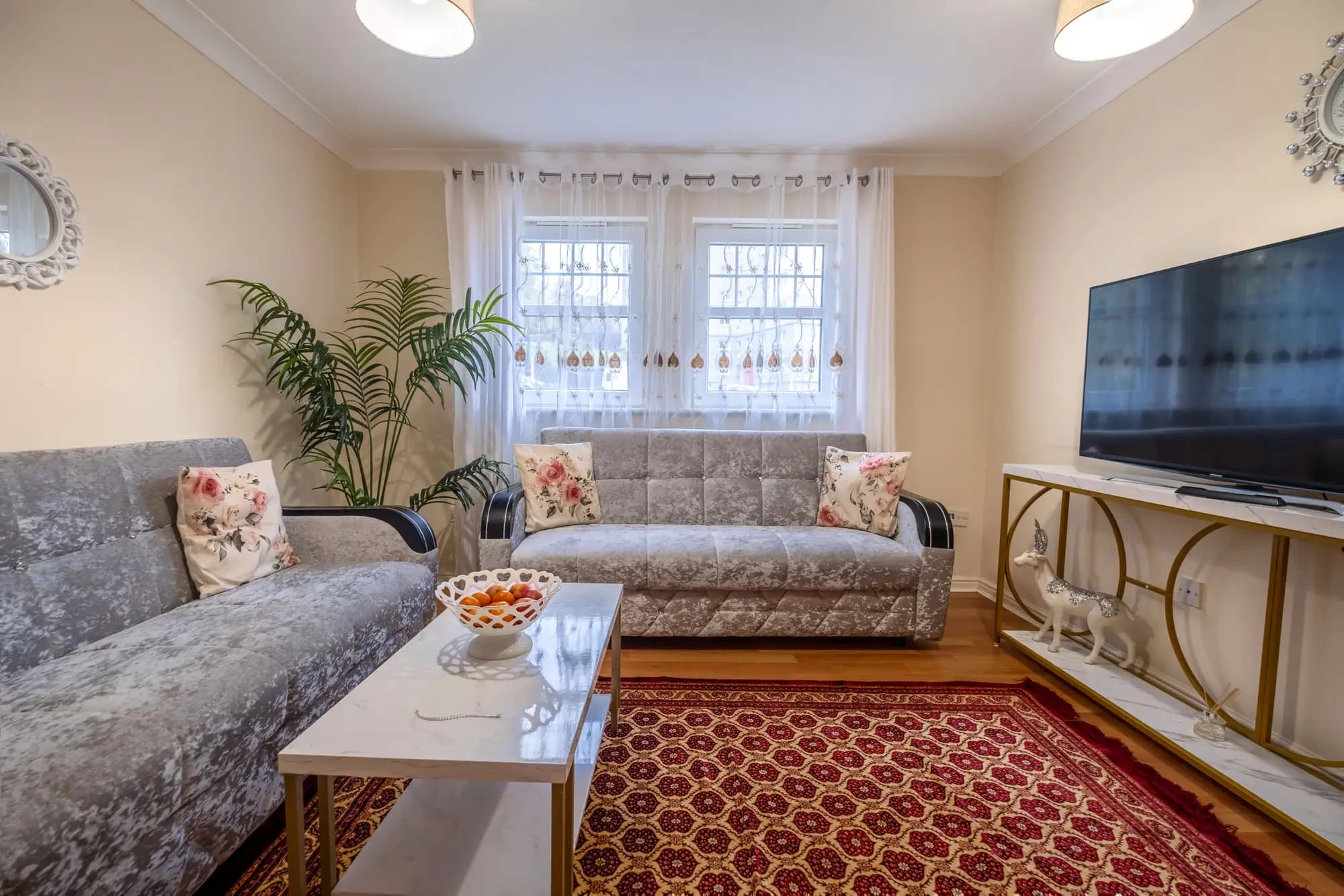 property photo 5 of 35