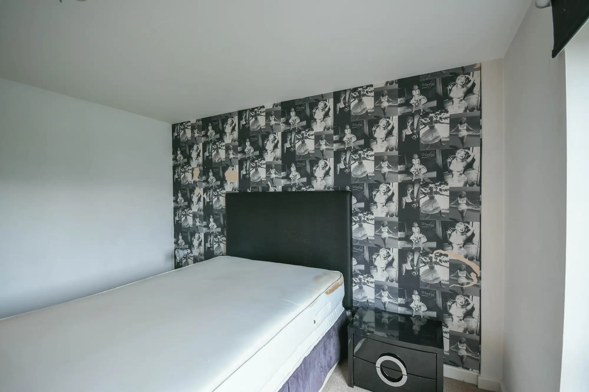 property photo 13 of 22