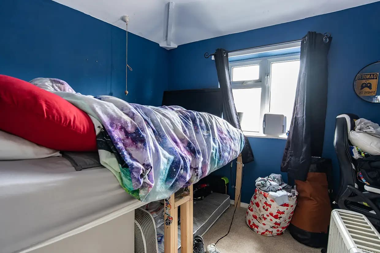 property photo 15 of 24