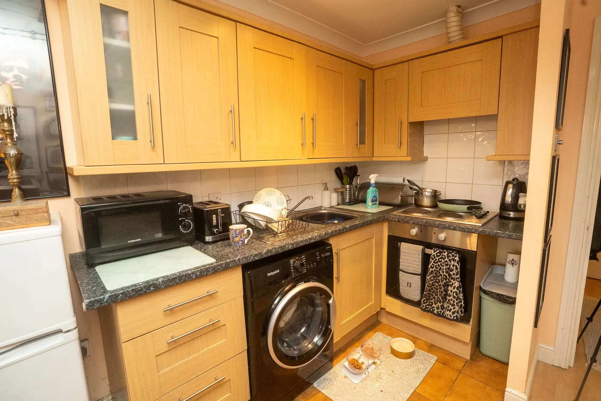 property photo 6 of 14