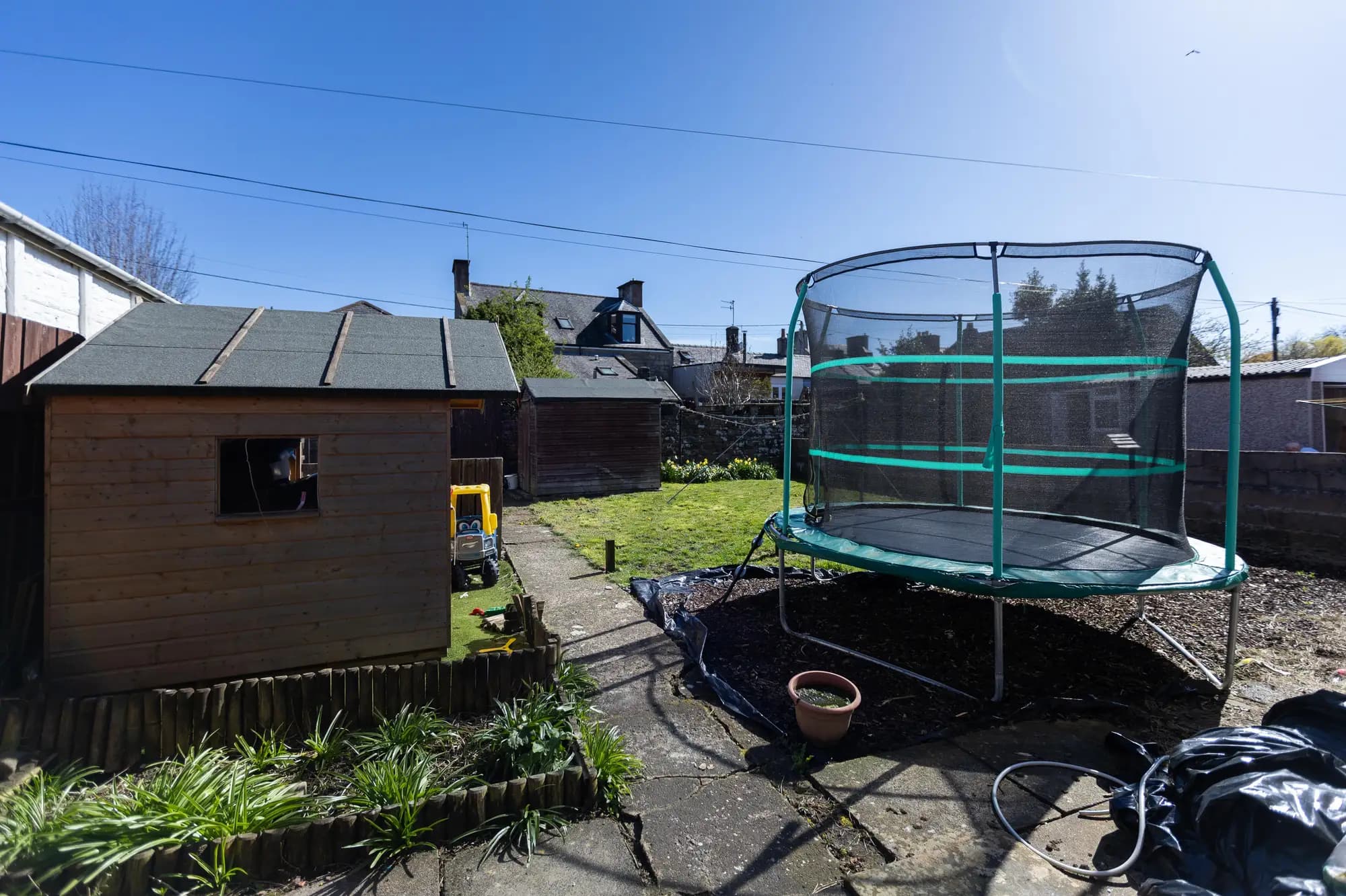 property photo 23 of 25