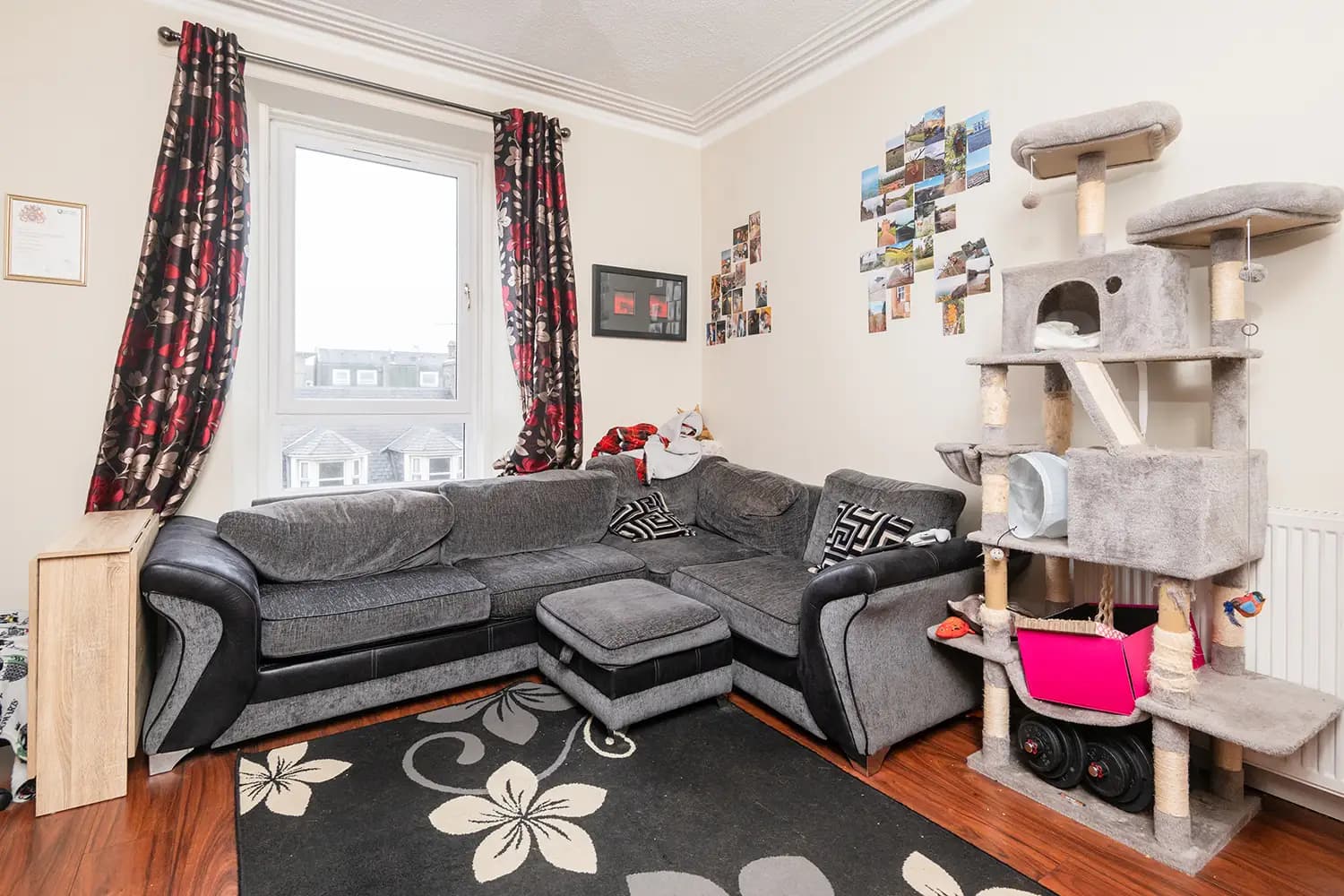 property photo 3 of 14