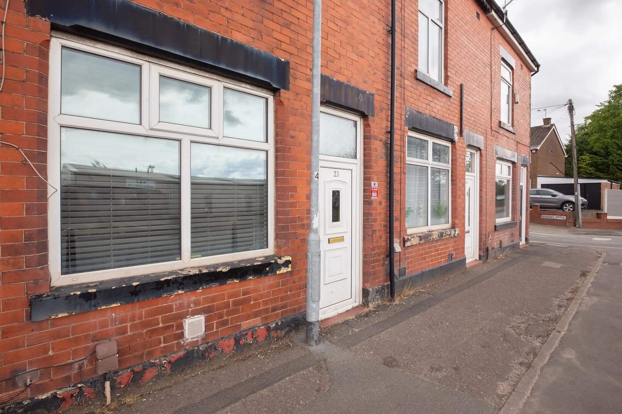 property photo 22 of 25