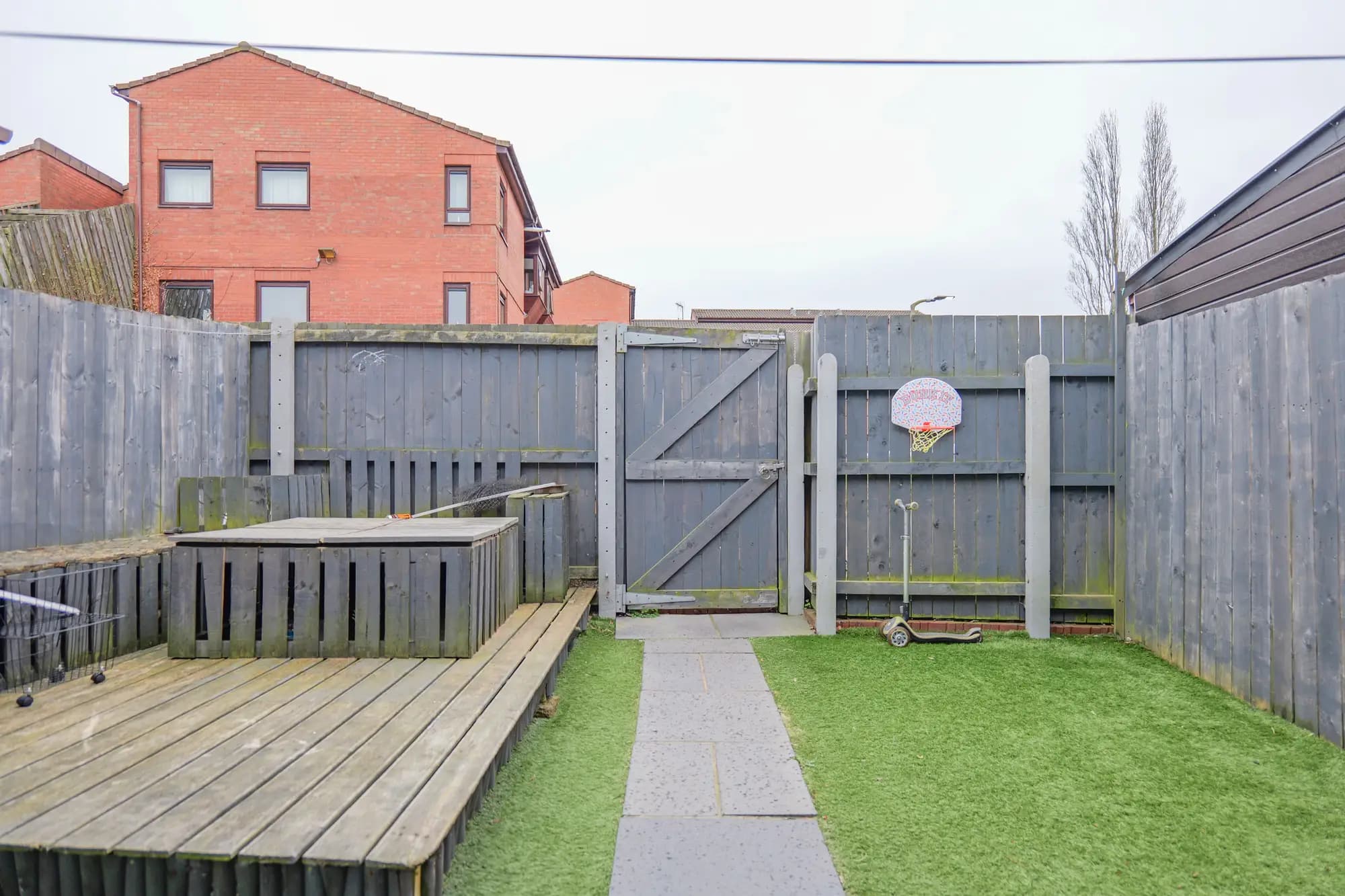 property photo 15 of 19