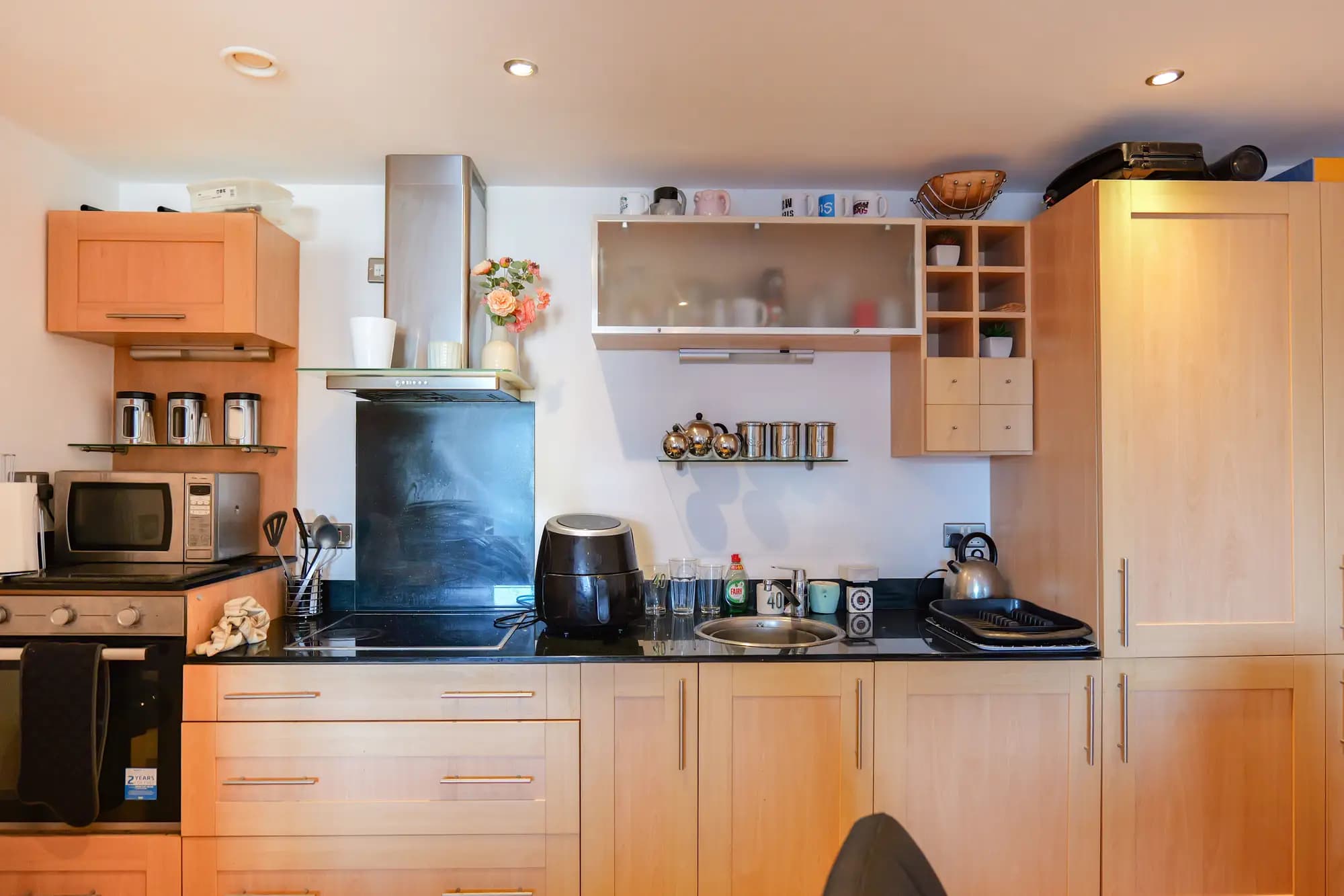 property photo 4 of 16