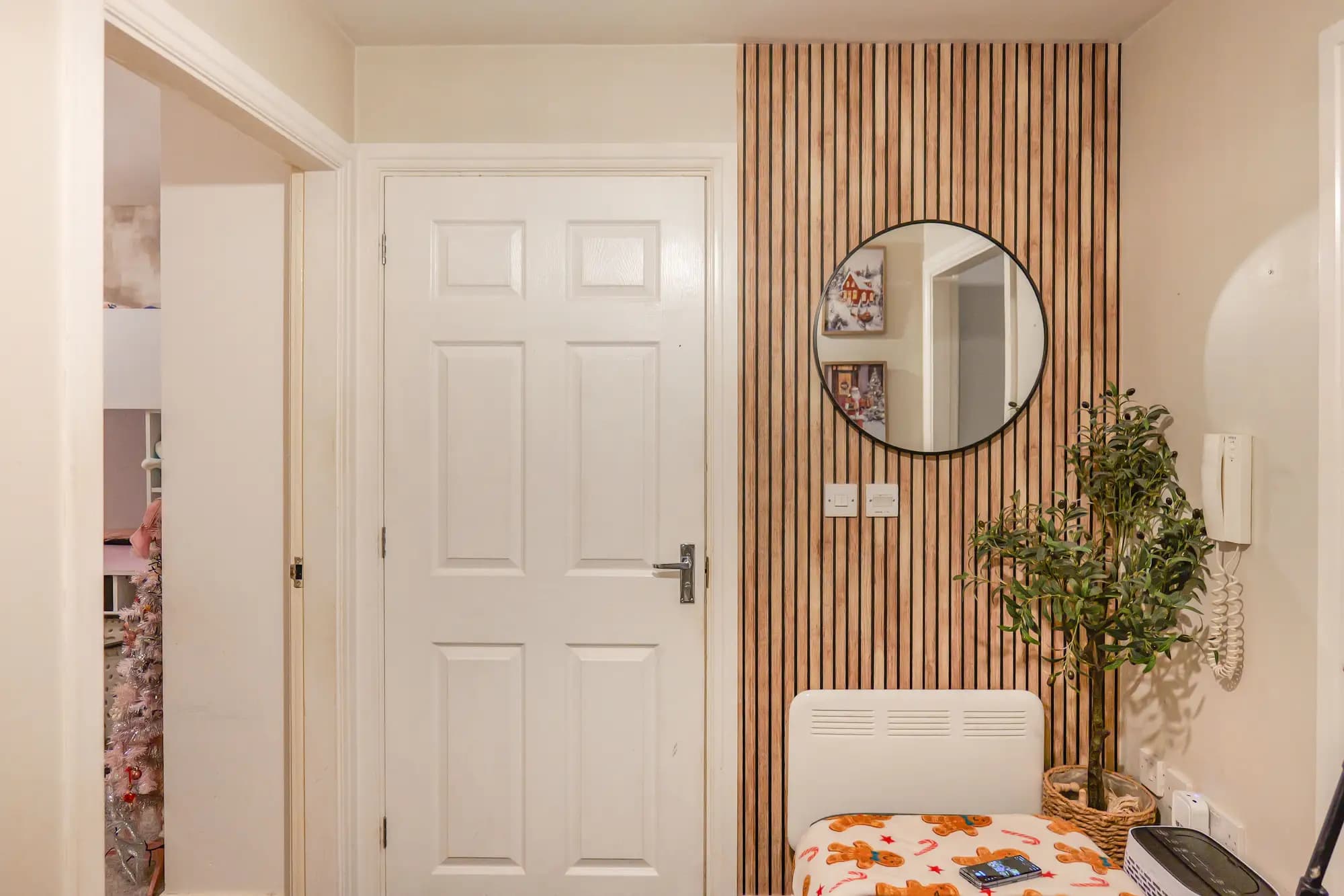 property photo 15 of 19