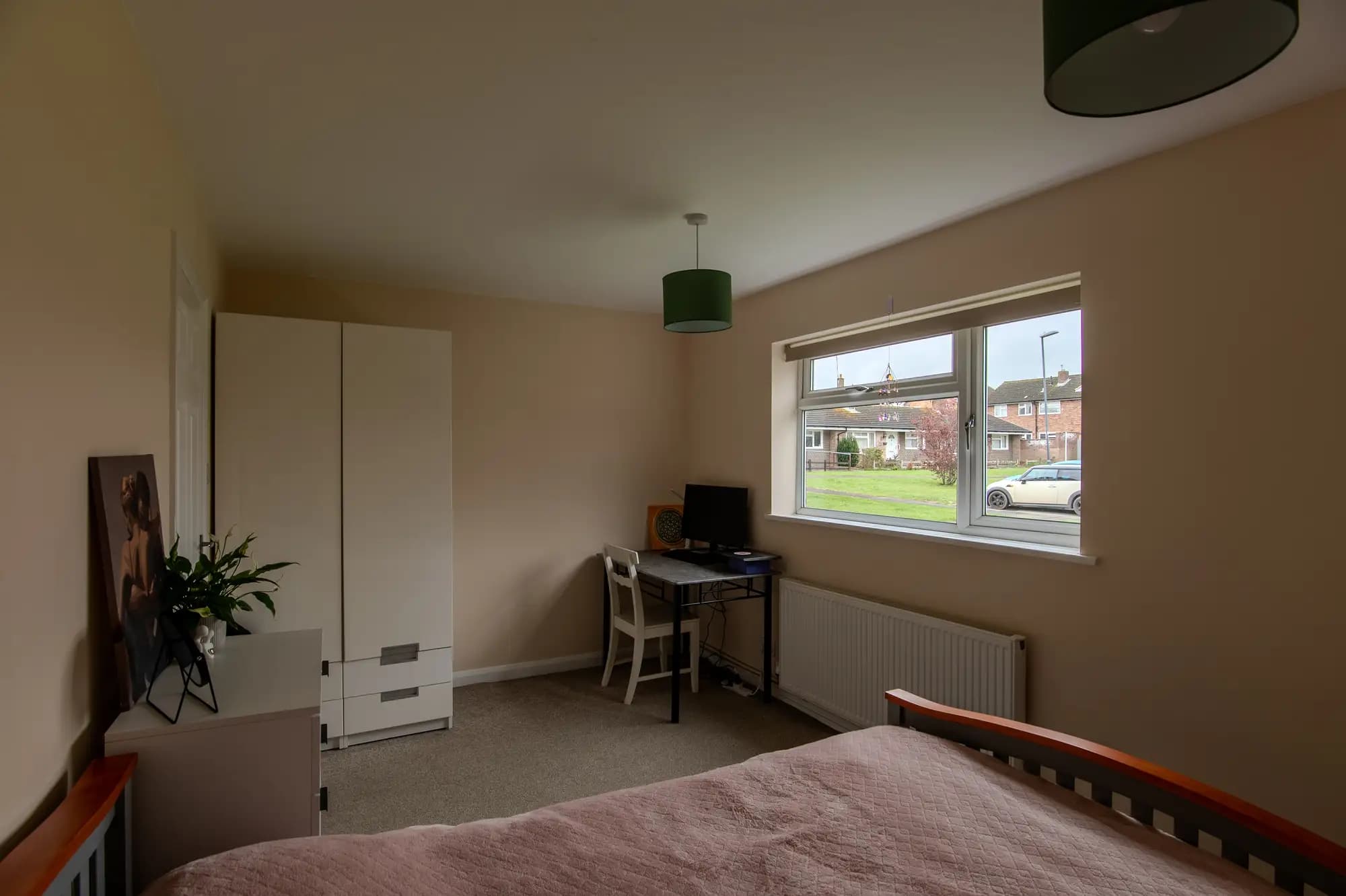 property photo 10 of 19