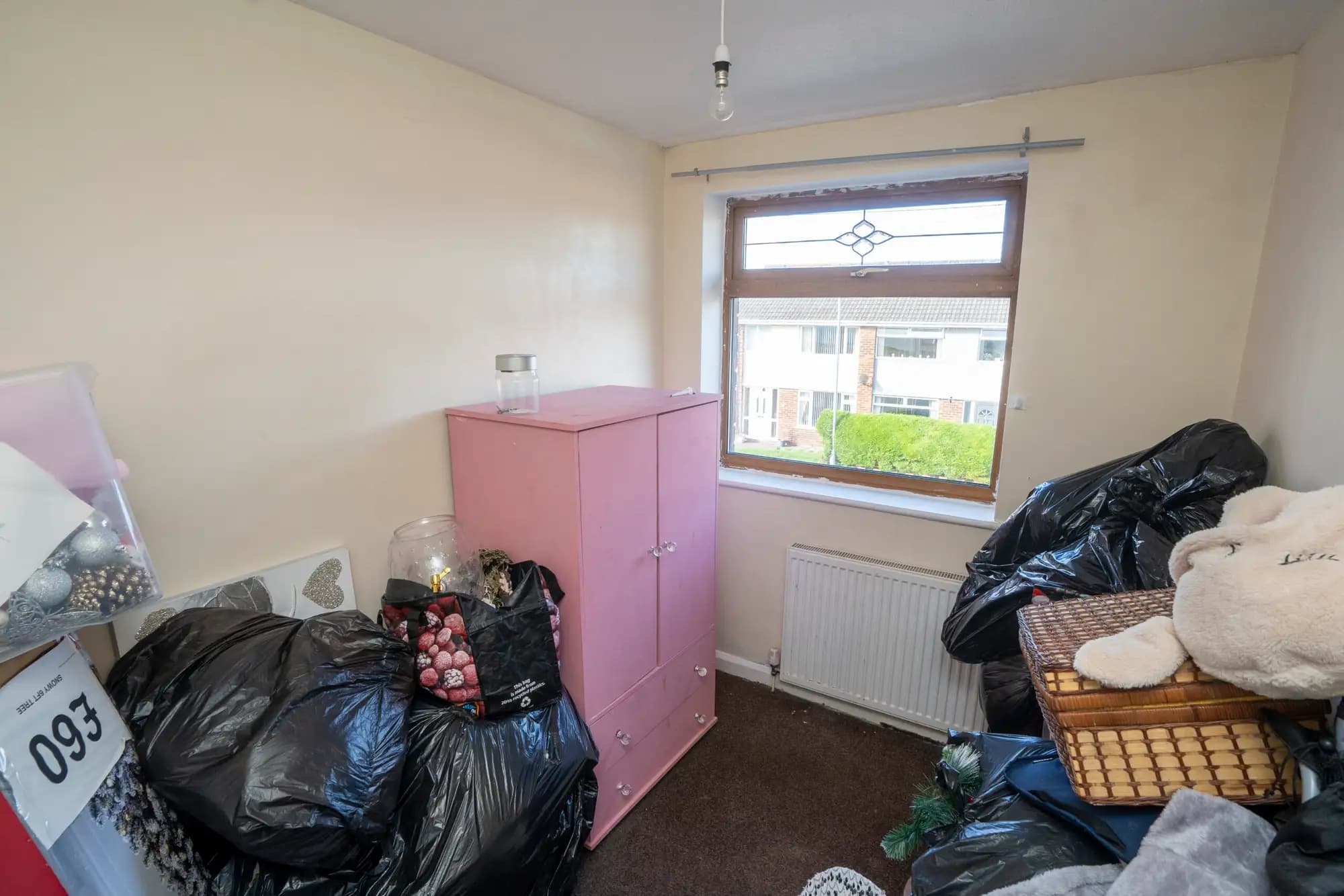 property photo 18 of 28