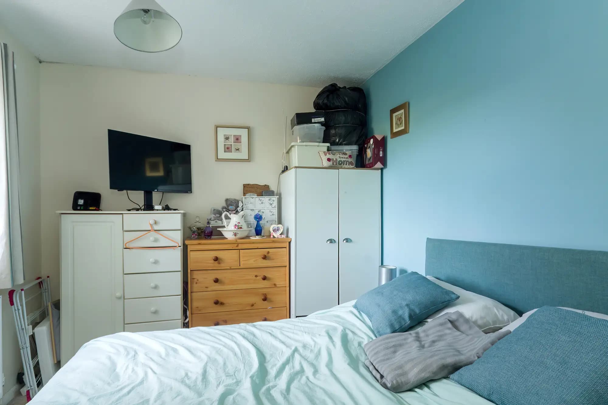 property photo 13 of 19