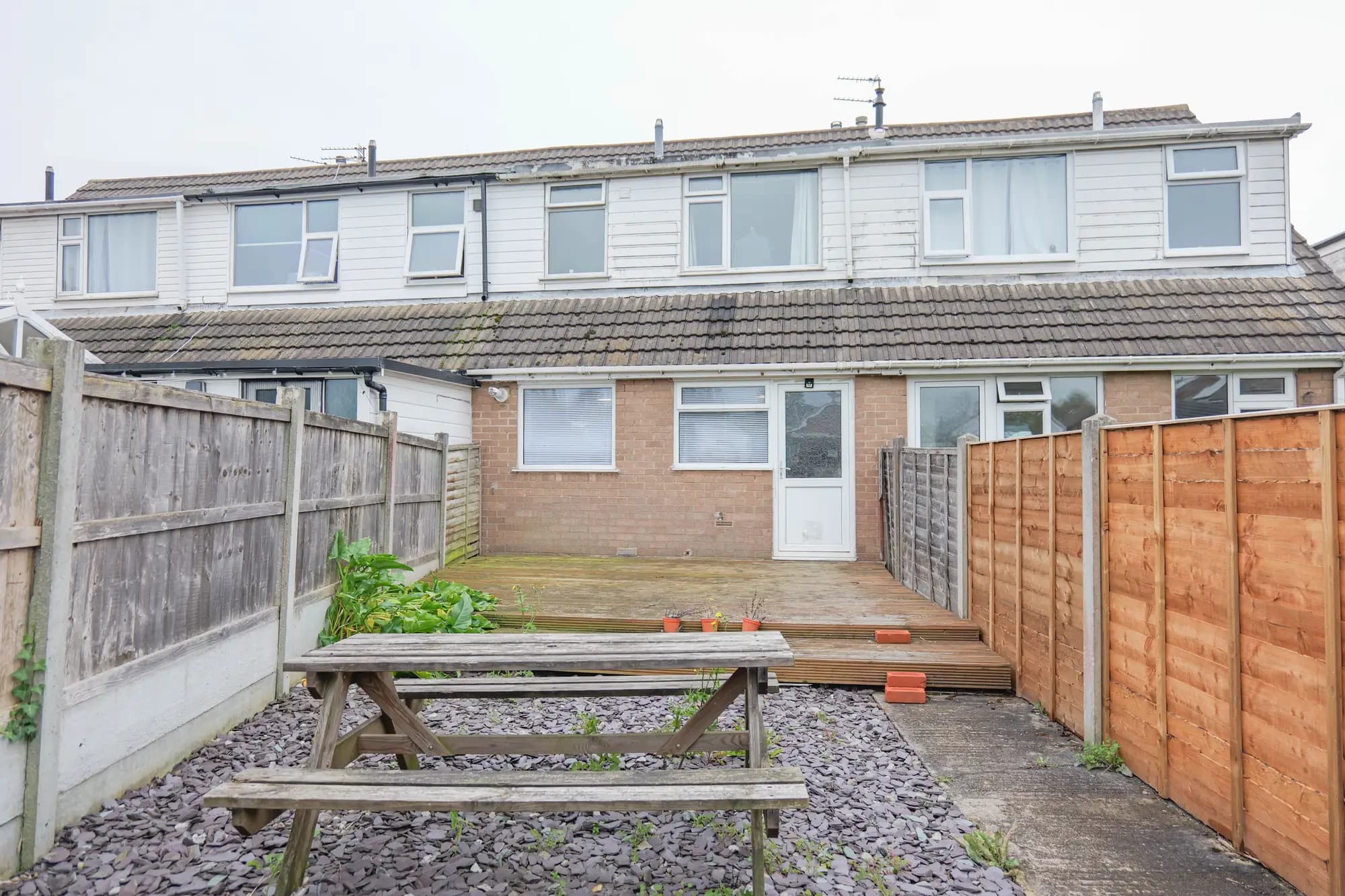 property photo 16 of 19