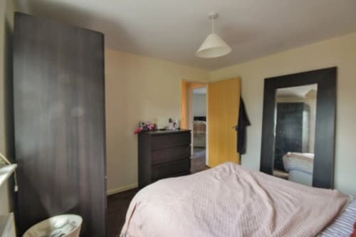 property photo 6 of 13