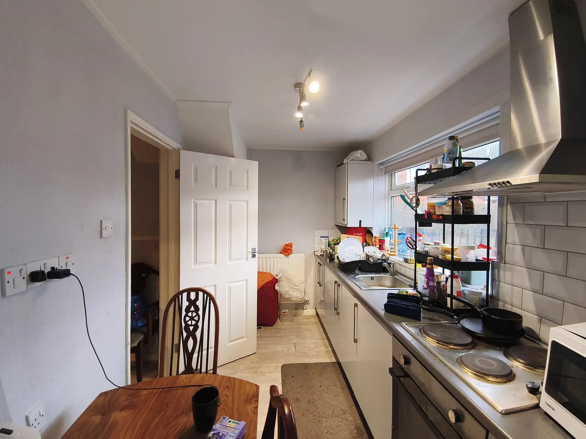 property photo 4 of 16