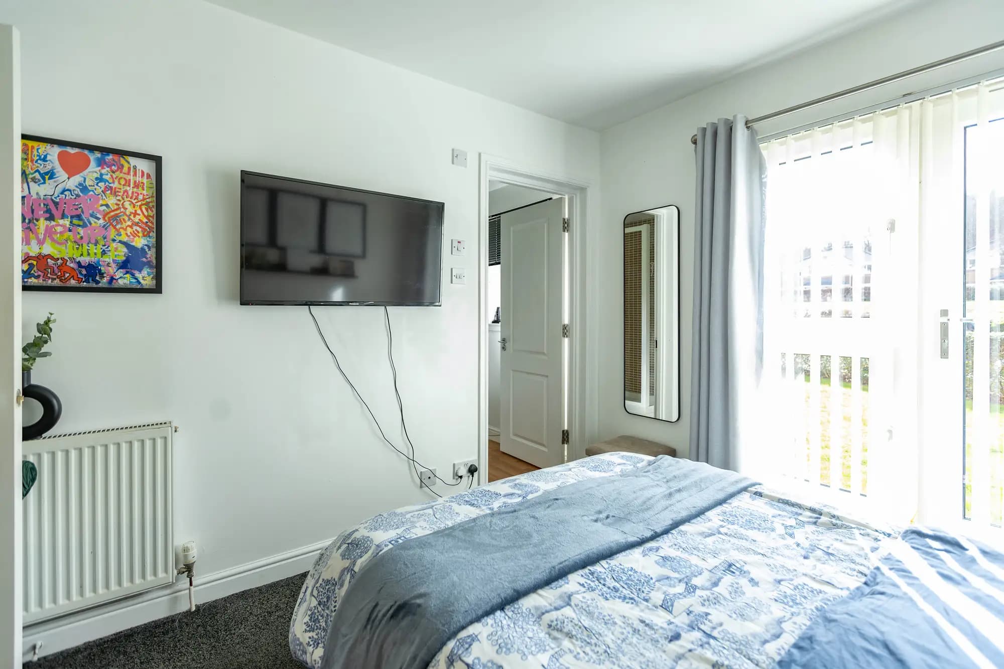 property photo 14 of 28