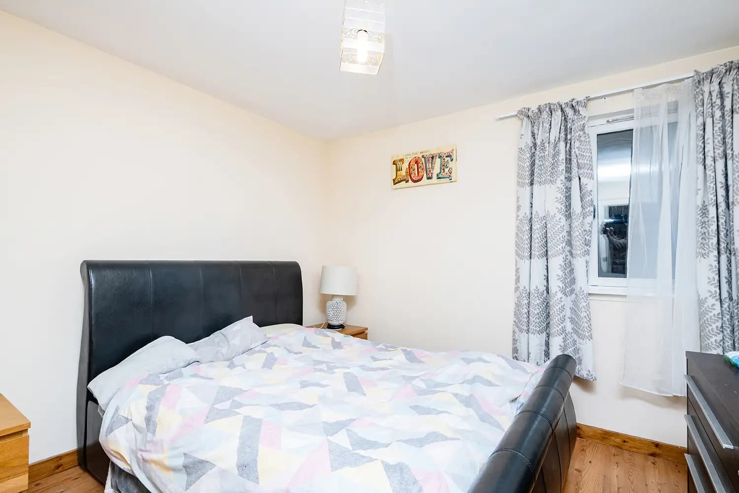 property photo 12 of 16