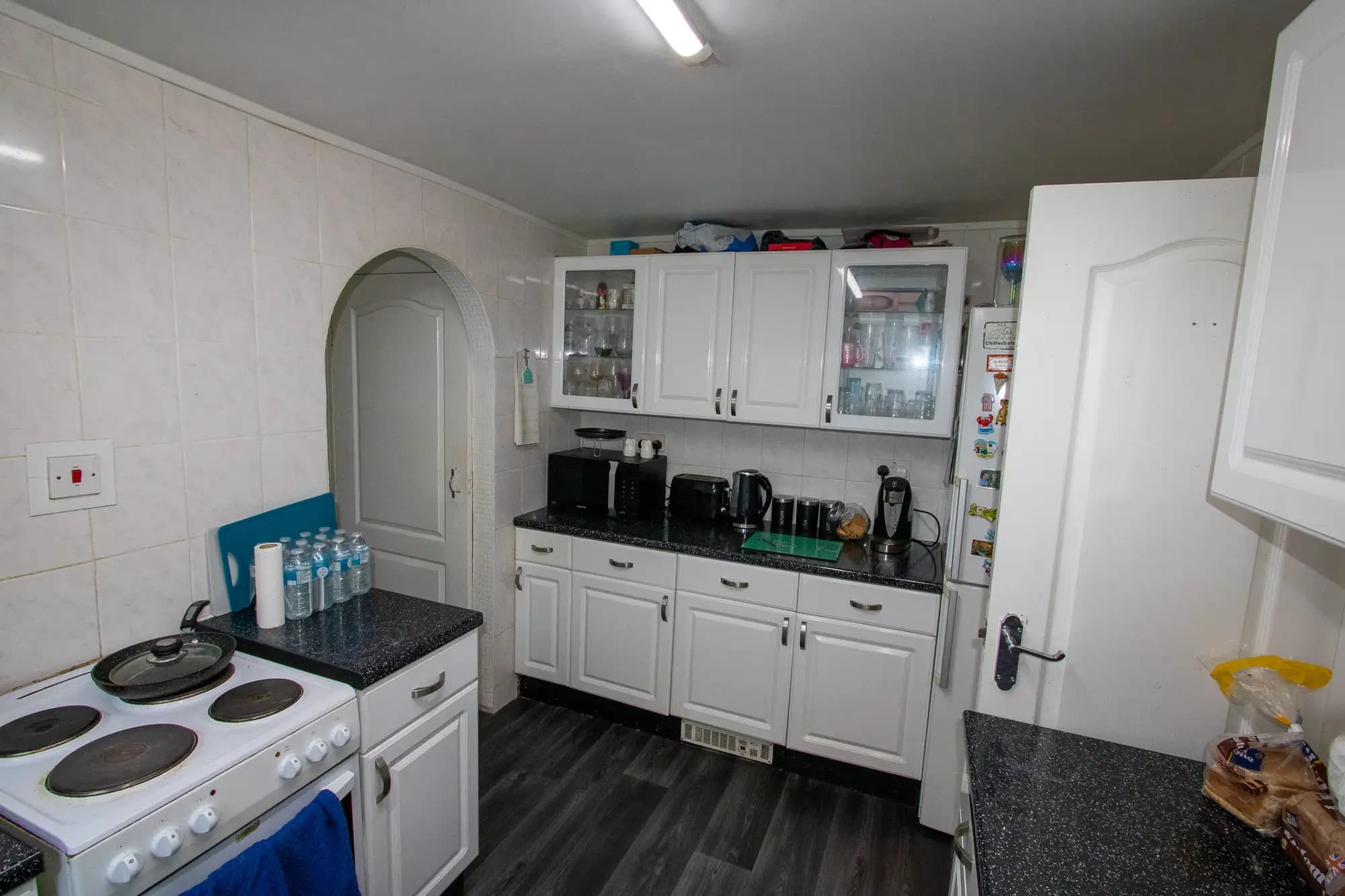 property photo 7 of 19