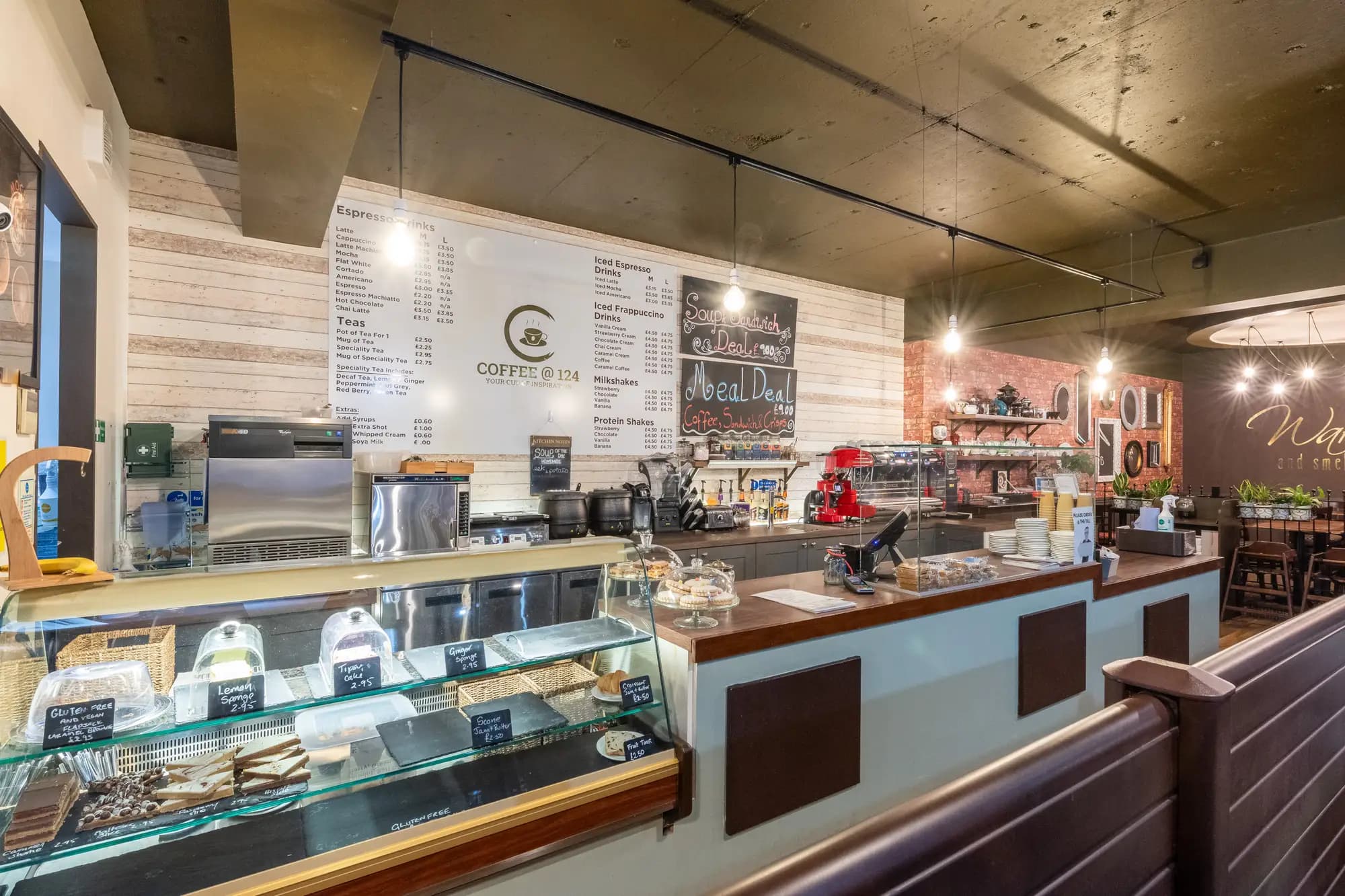 property photo 13 of 40