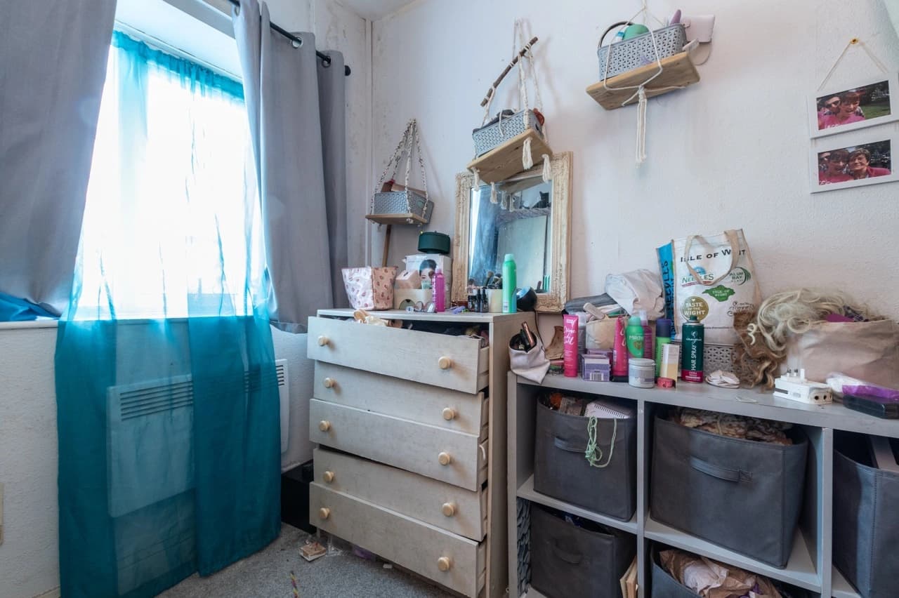 property photo 14 of 19