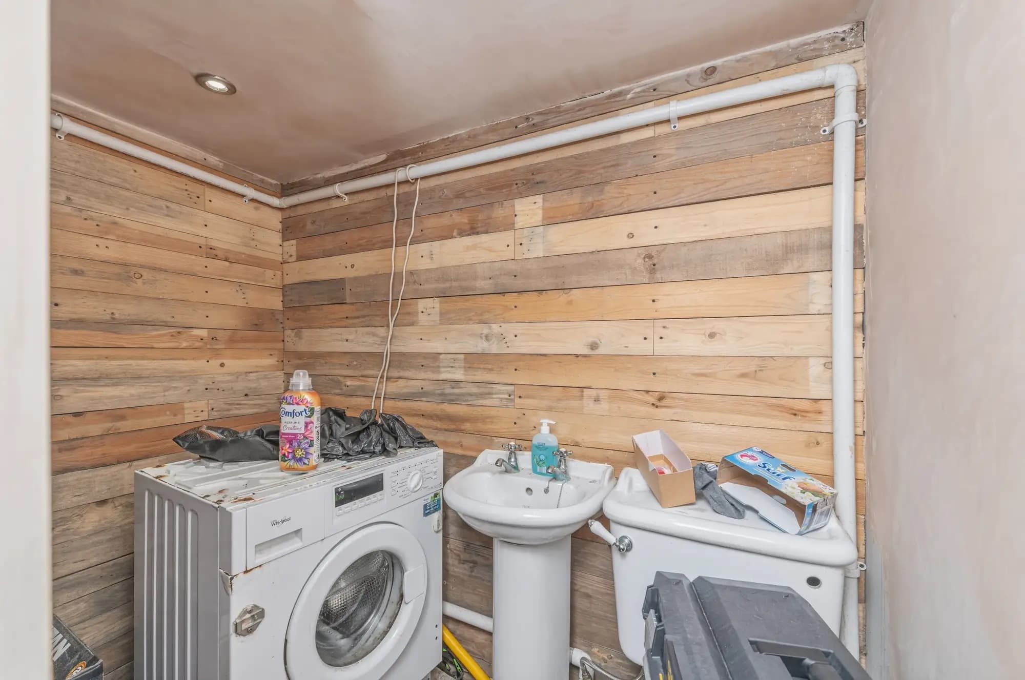 property photo 10 of 15