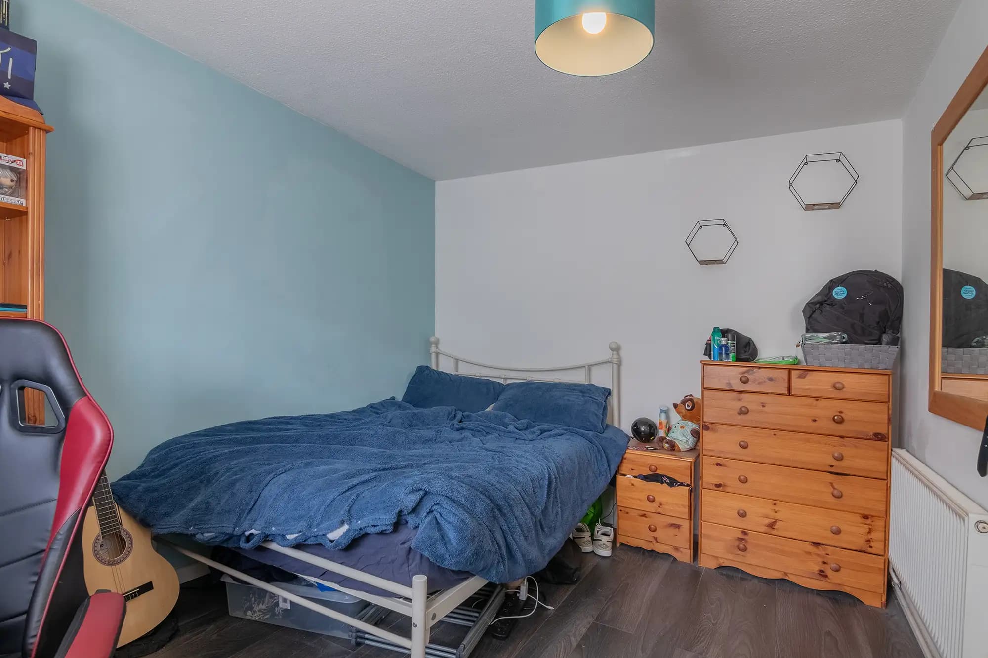 property photo 20 of 40