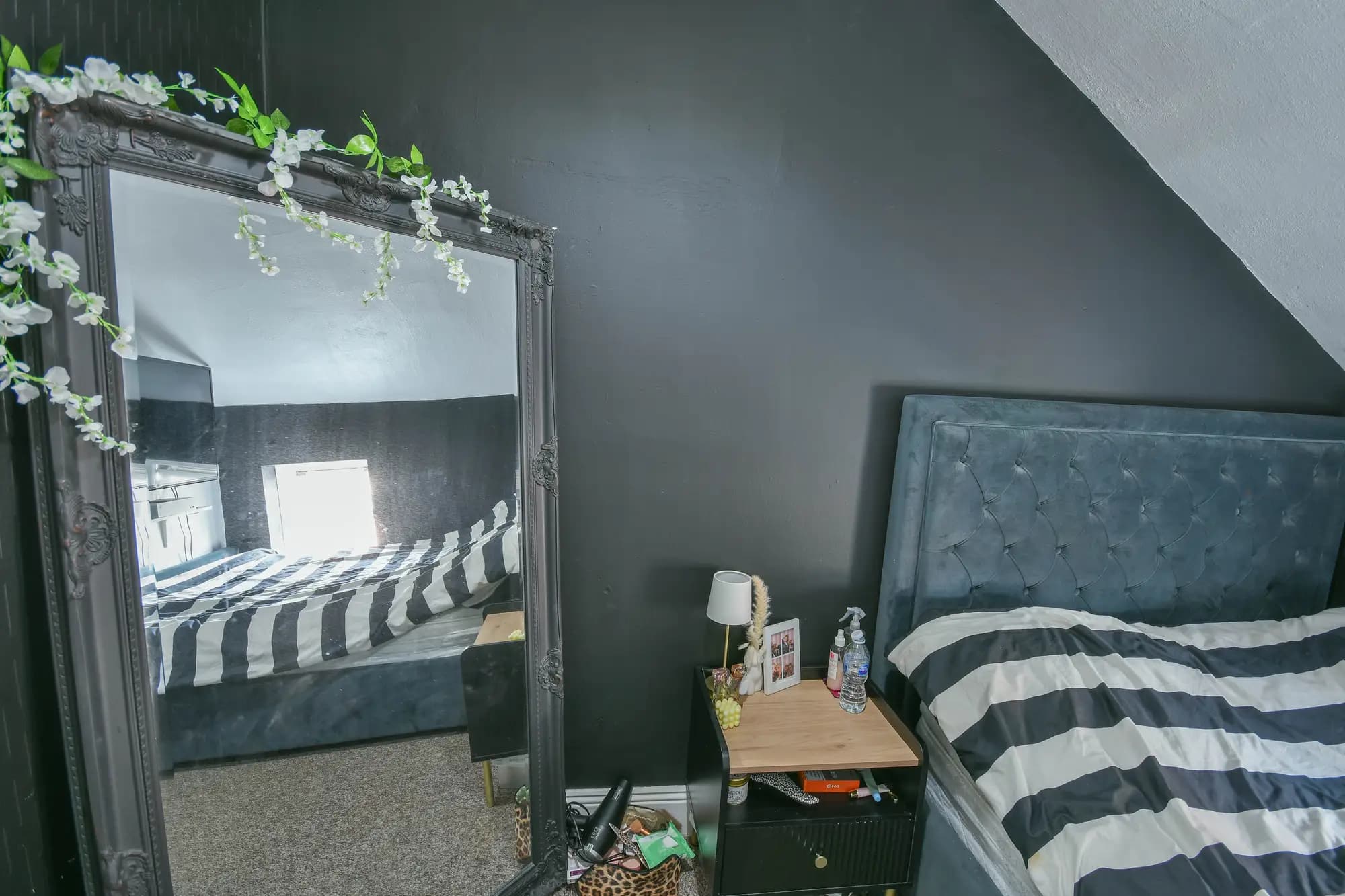 property photo 20 of 24